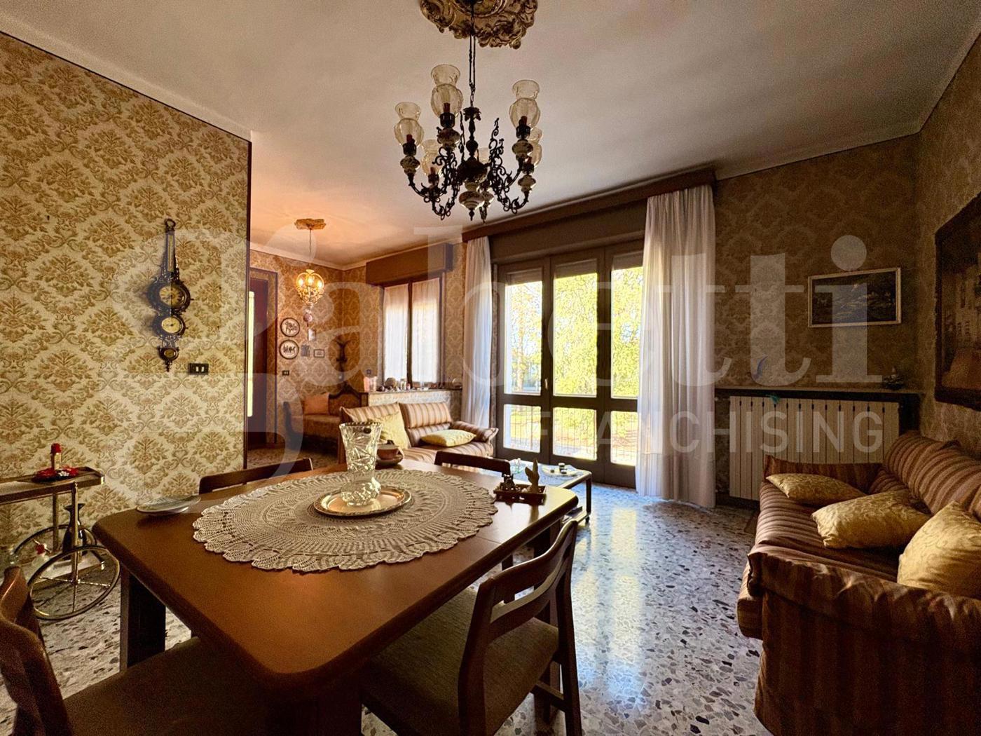 Casa indipendente con giardino a Cremona