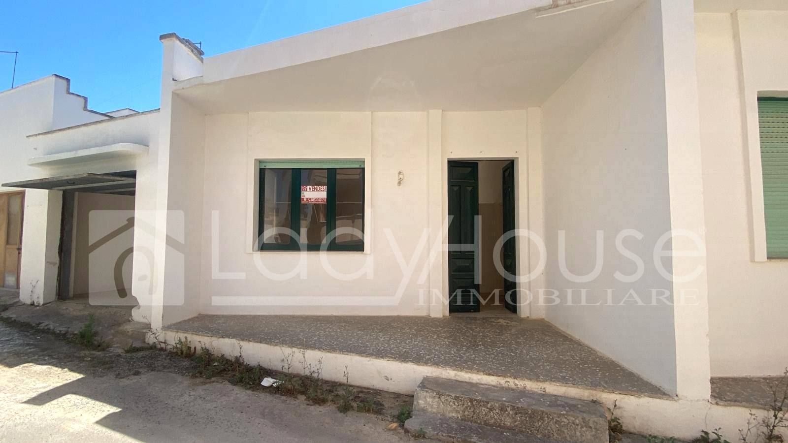 Casa indipendente in vendita a Racale, Torre Suda