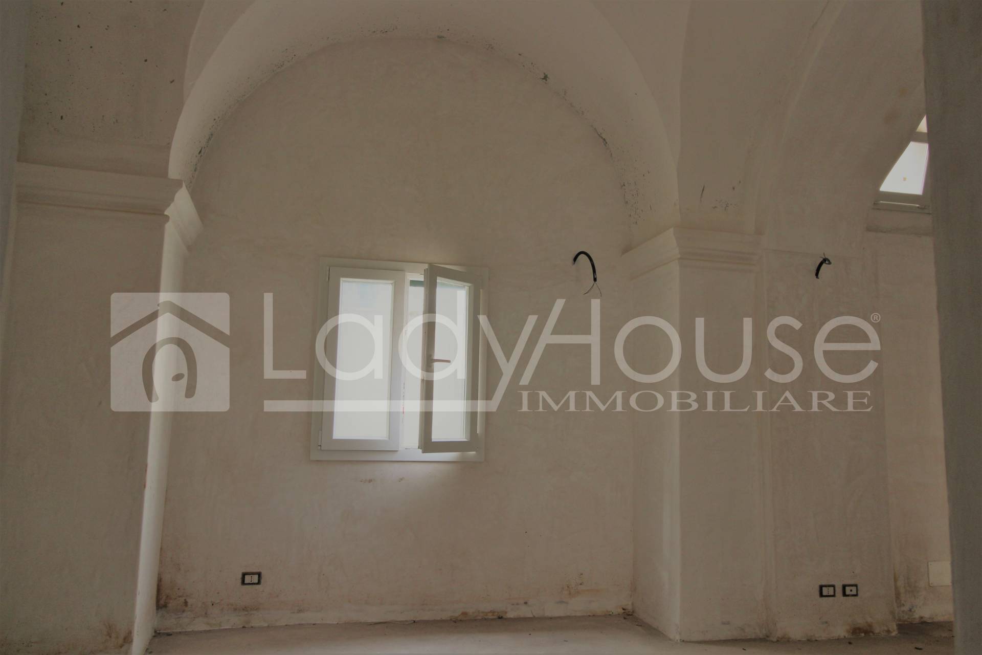 Appartamento in vendita a Matino