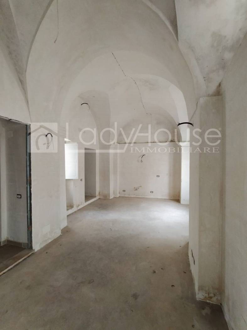 Appartamento in vendita a Matino