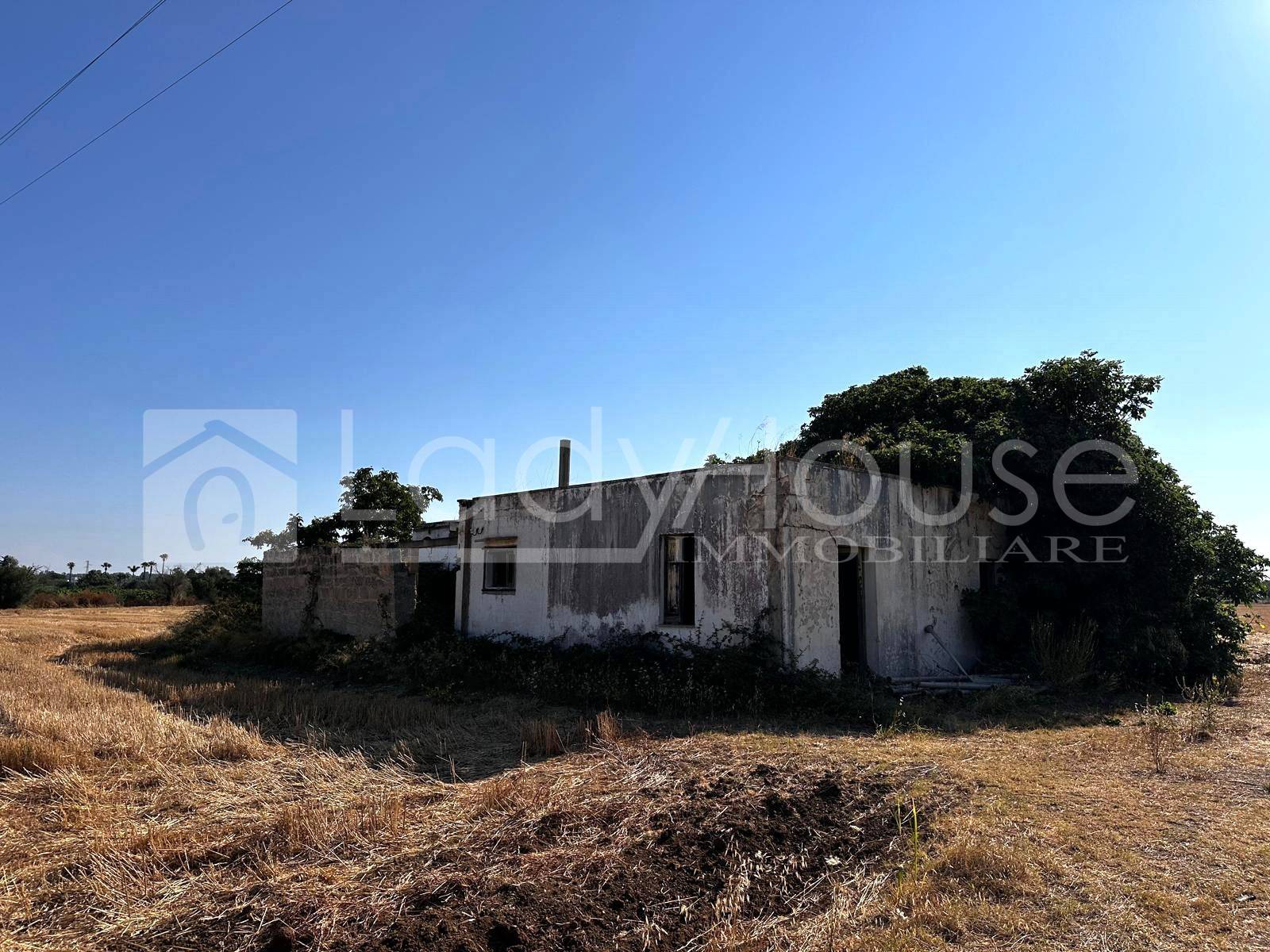 Villa in vendita a Alezio