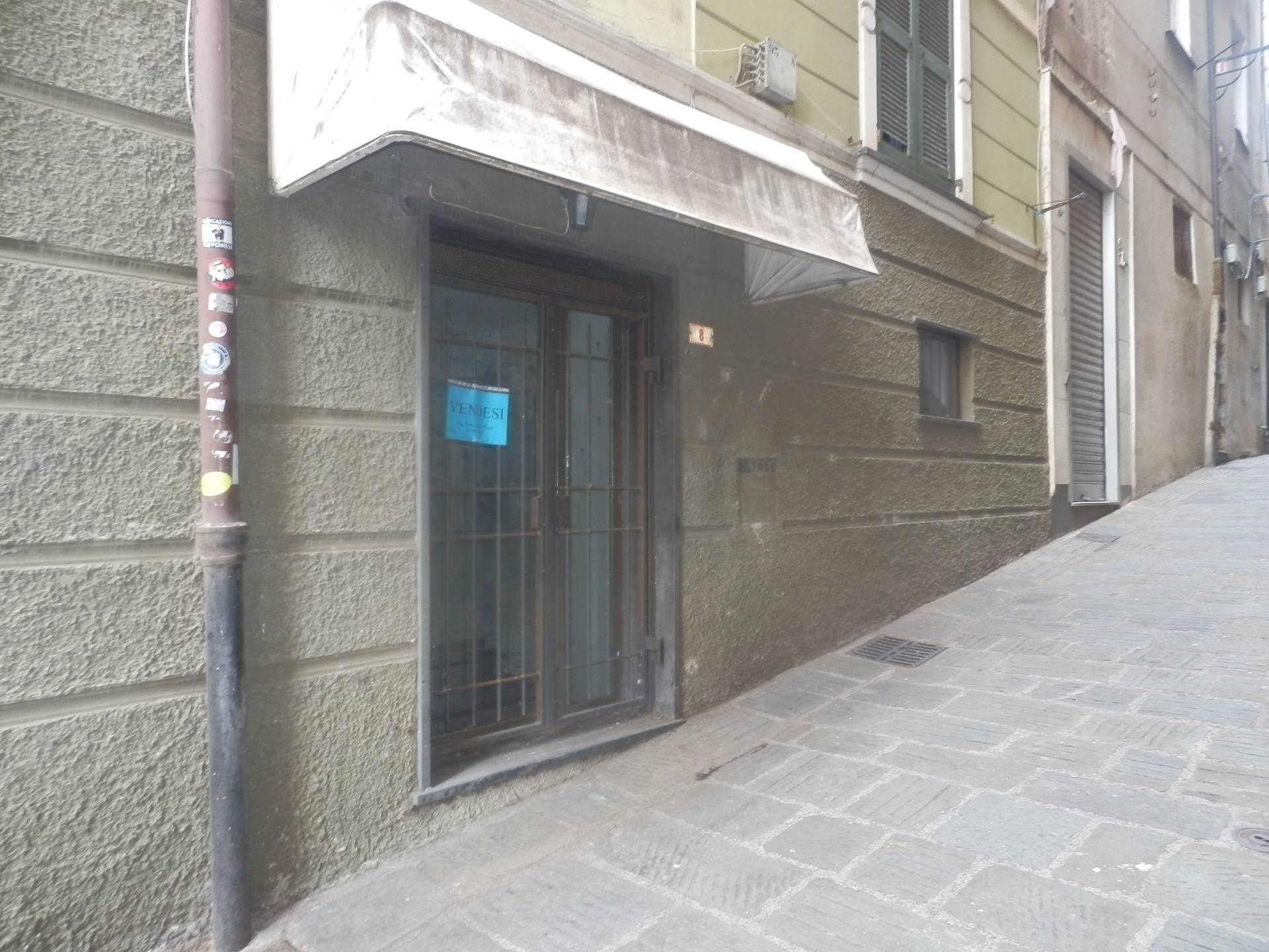 nogozio in vendita a Savona, Centro storico