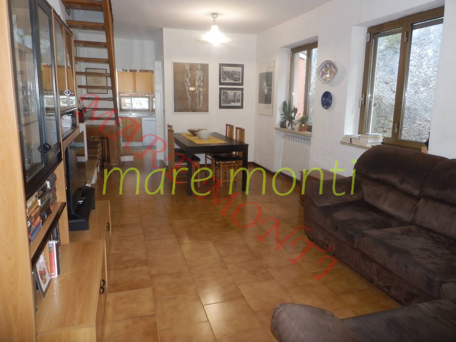 Villette a schiera in vendita a Savona, Lavagnola