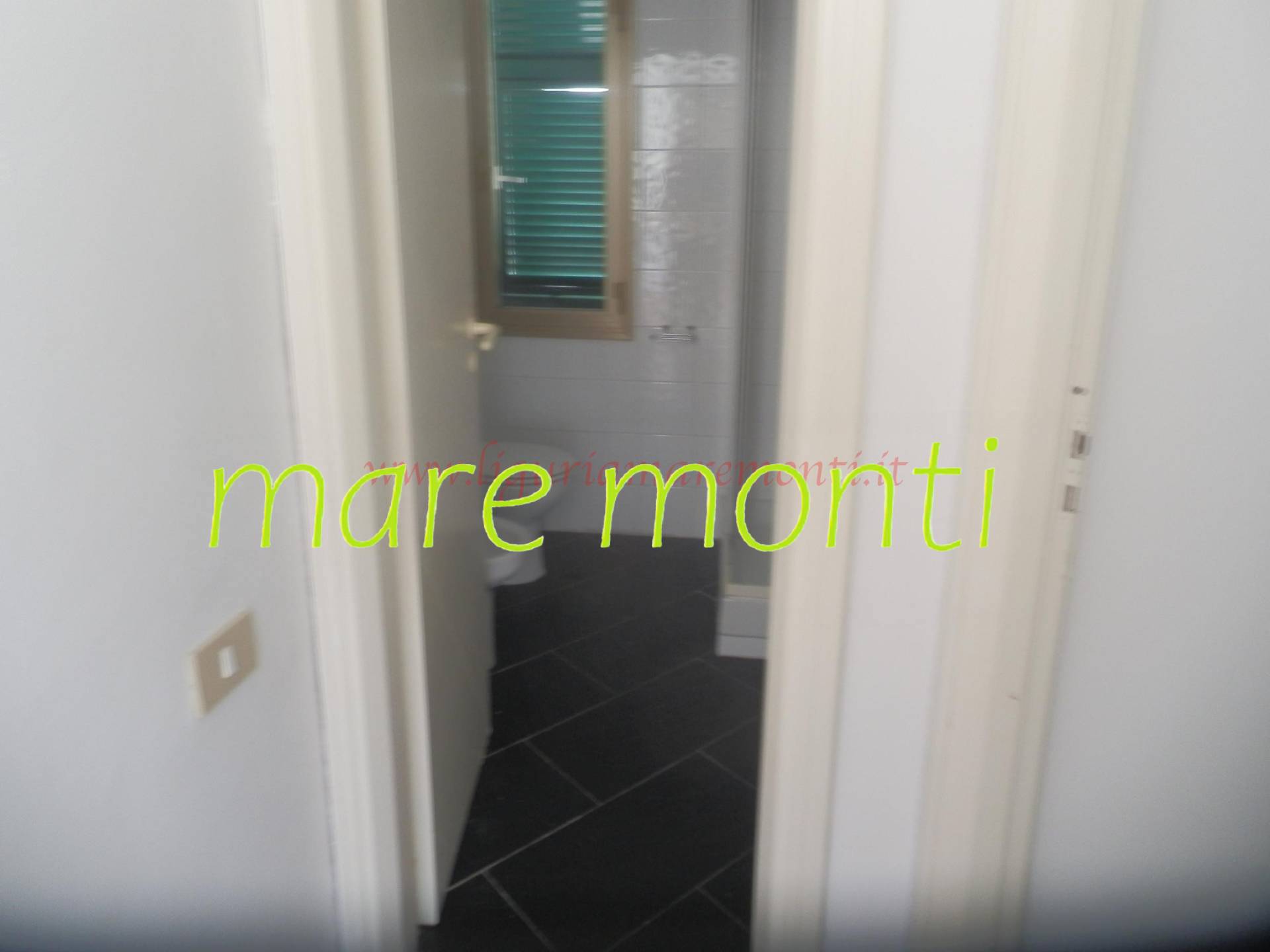 Appartamento in vendita a Savona, Centro storico