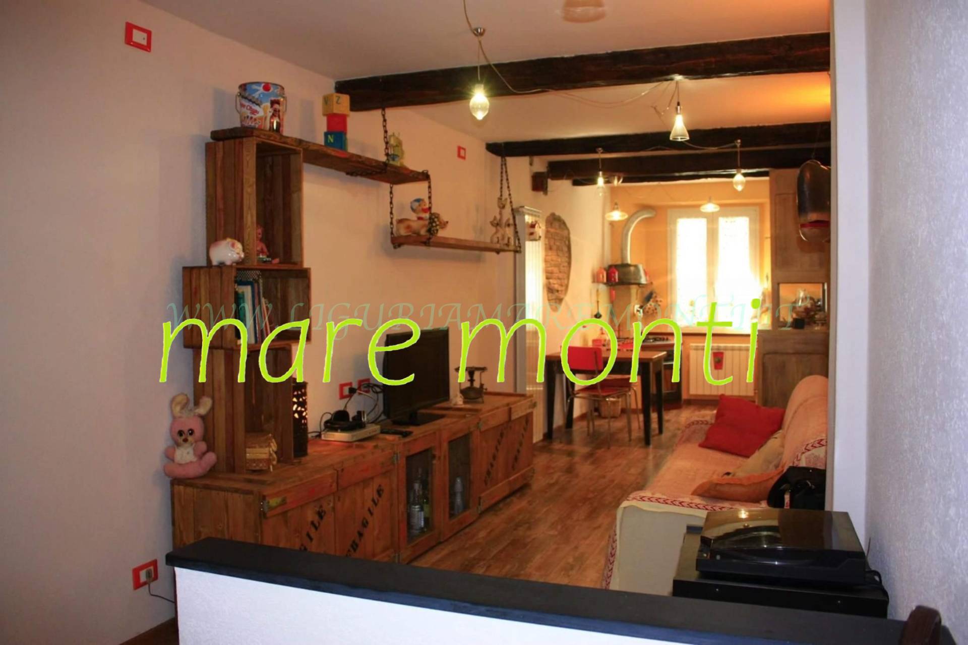 Appartamento in vendita a Savona, Centro storico