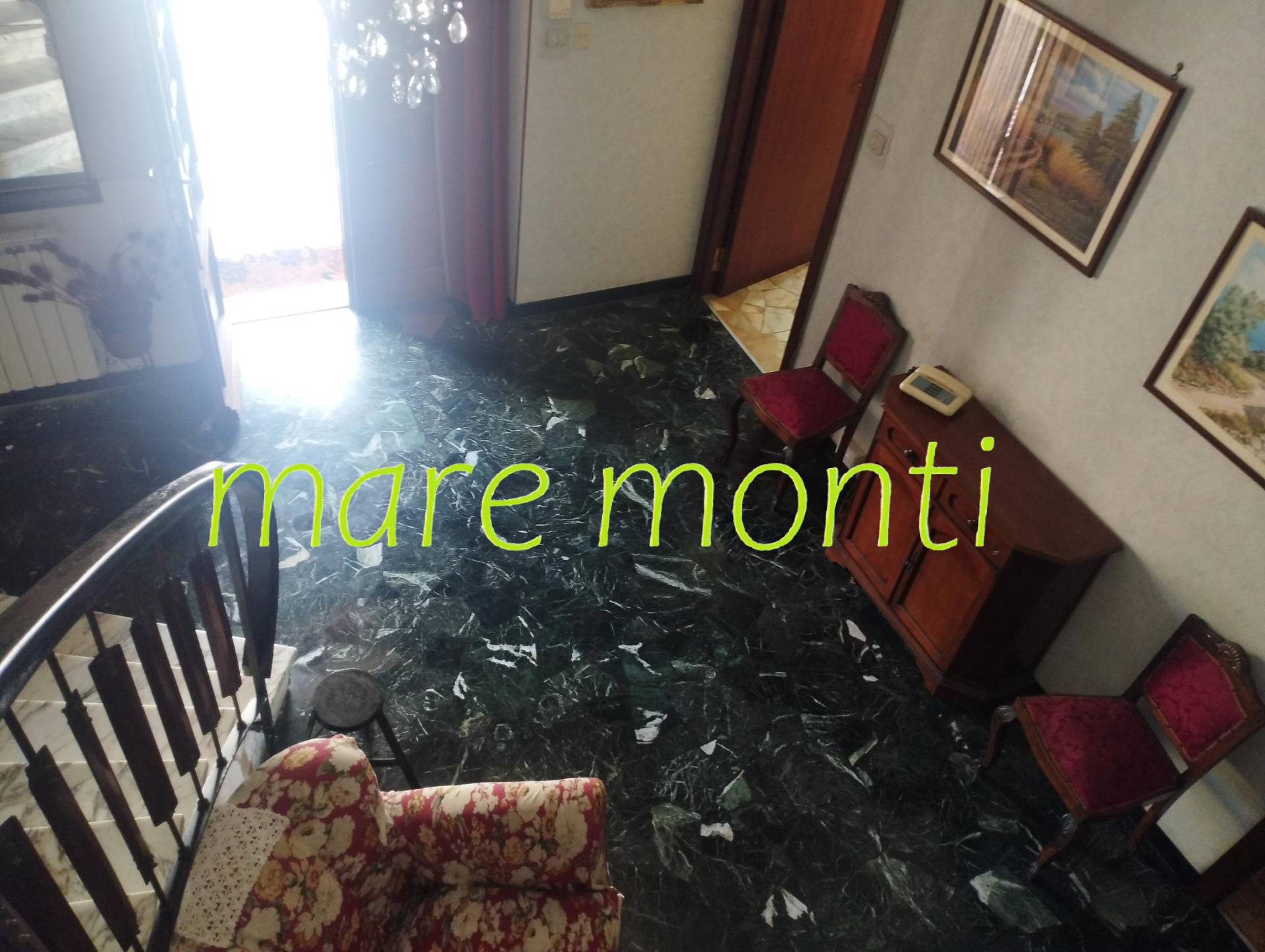 Appartamento in vendita a Savona, Centro