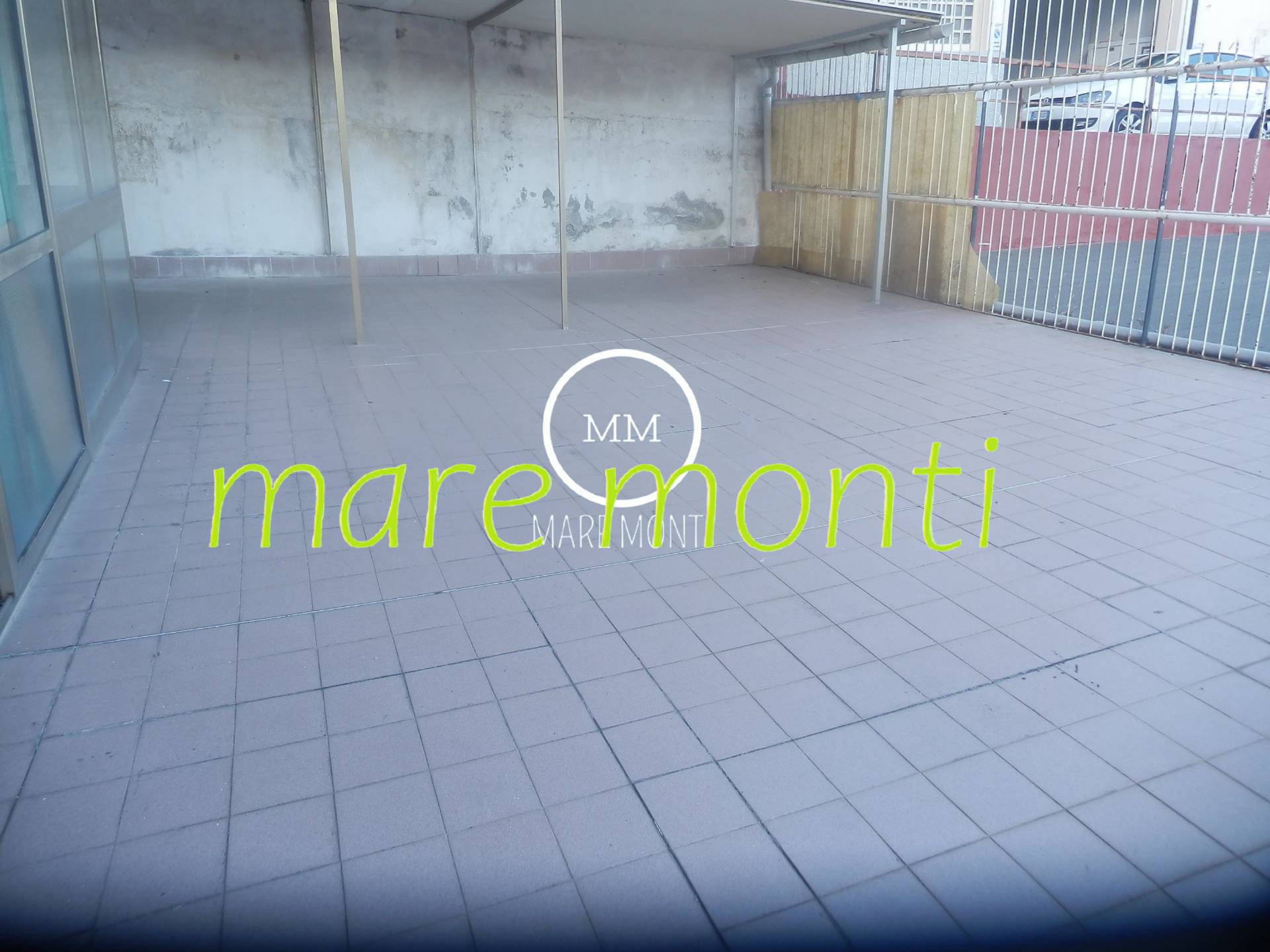 Appartamento in vendita a Savona, Valloria