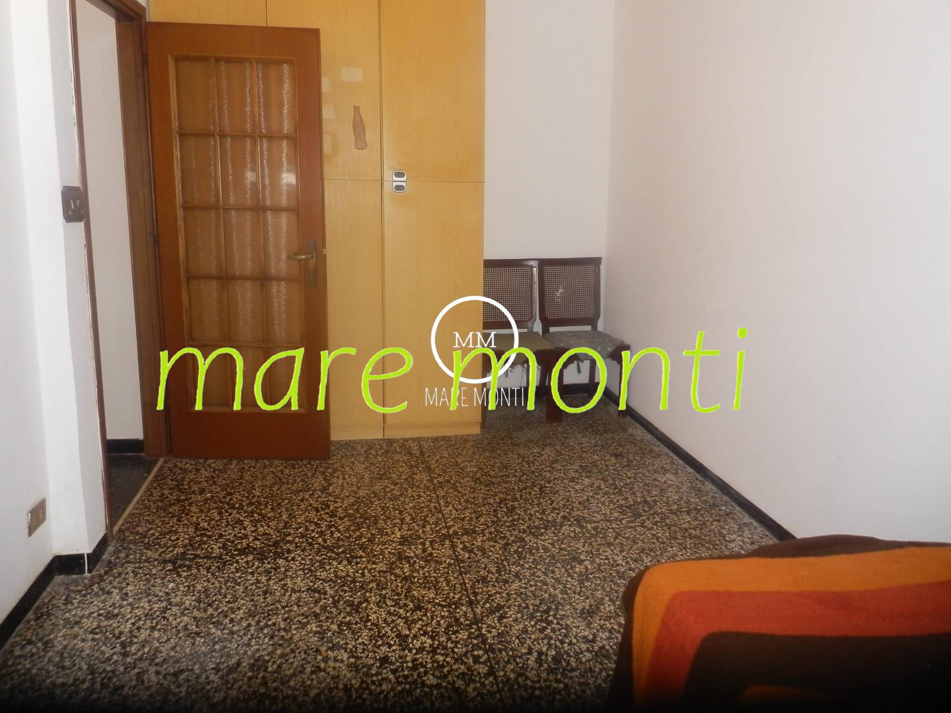 Appartamento in vendita a Savona, Valloria