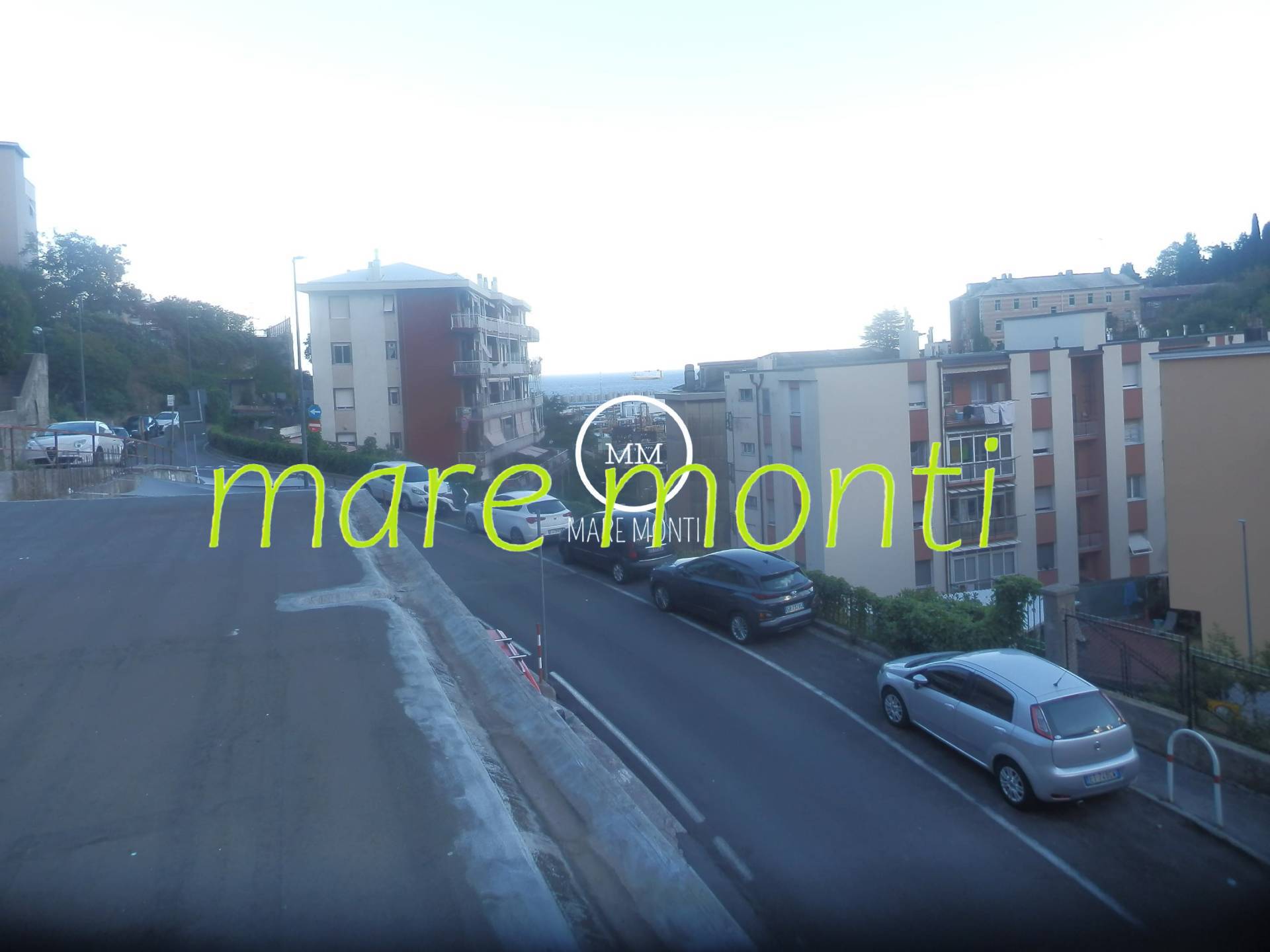 Appartamento in vendita a Savona, Valloria