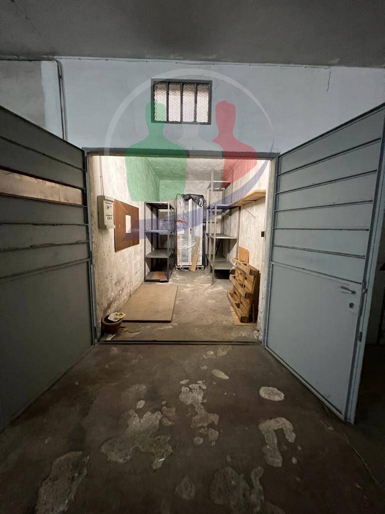 Box/Garage 13mq in vendita, Torino mirafiori sud