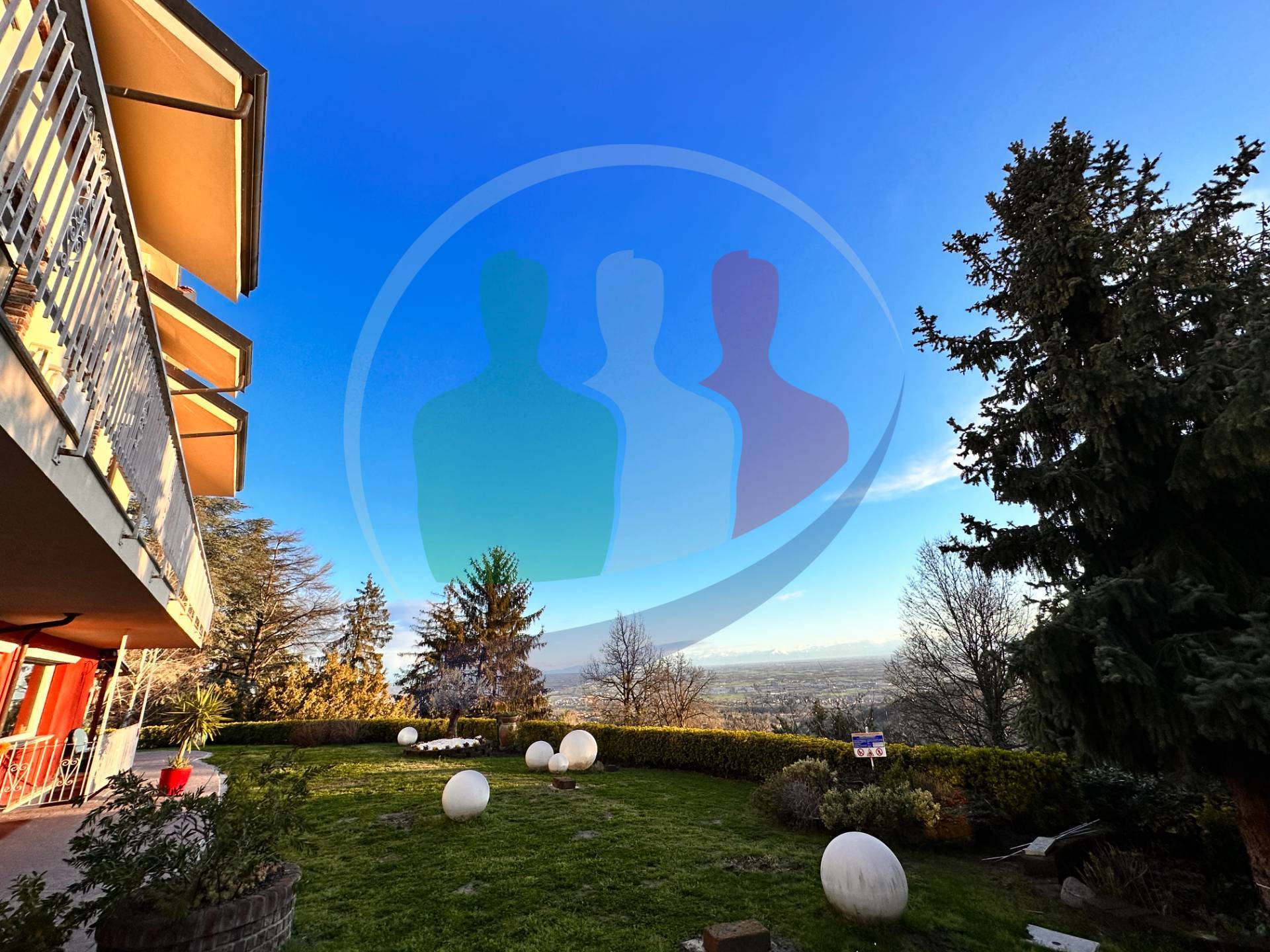 Villa in vendita a Moncalieri, Revigliasco