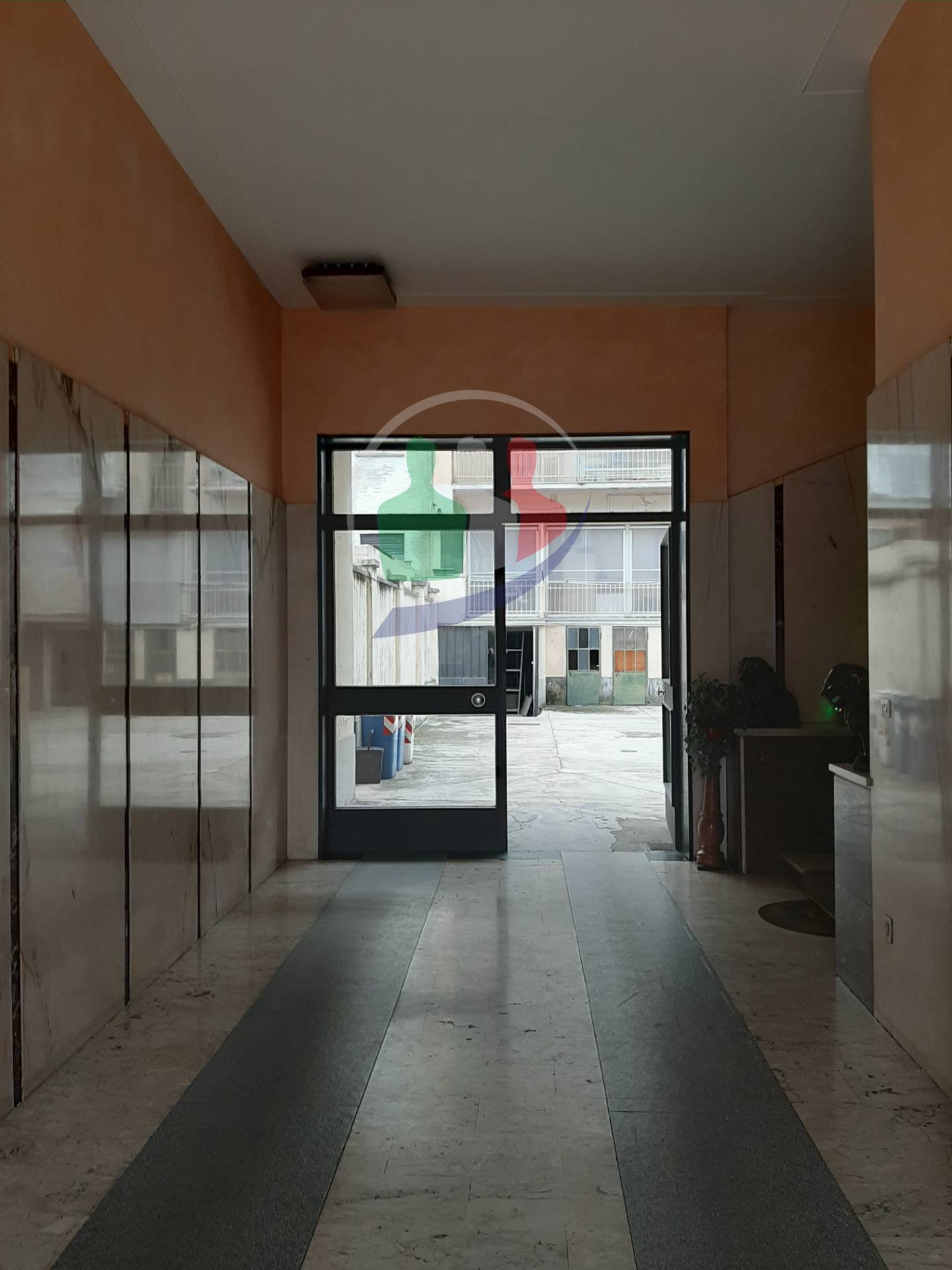 Garage/Box in vendita a Moncalieri, San Pietro