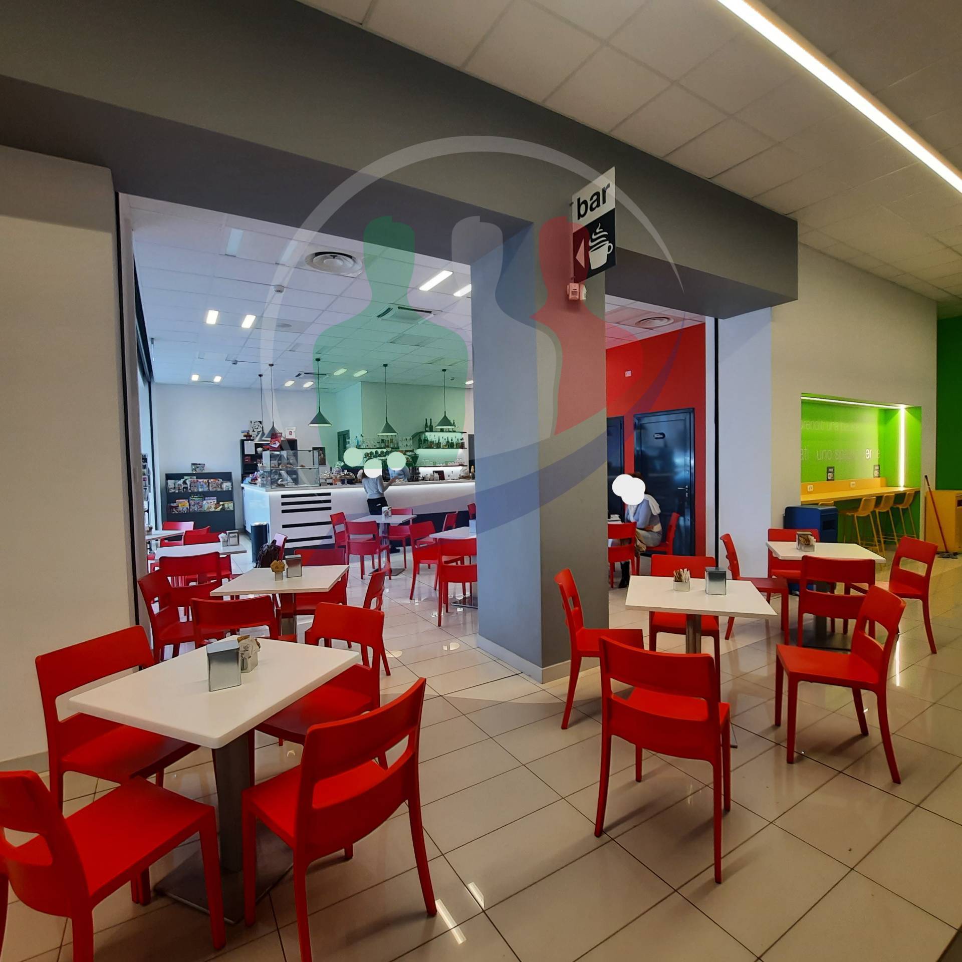 Bar in vendita a Chieri