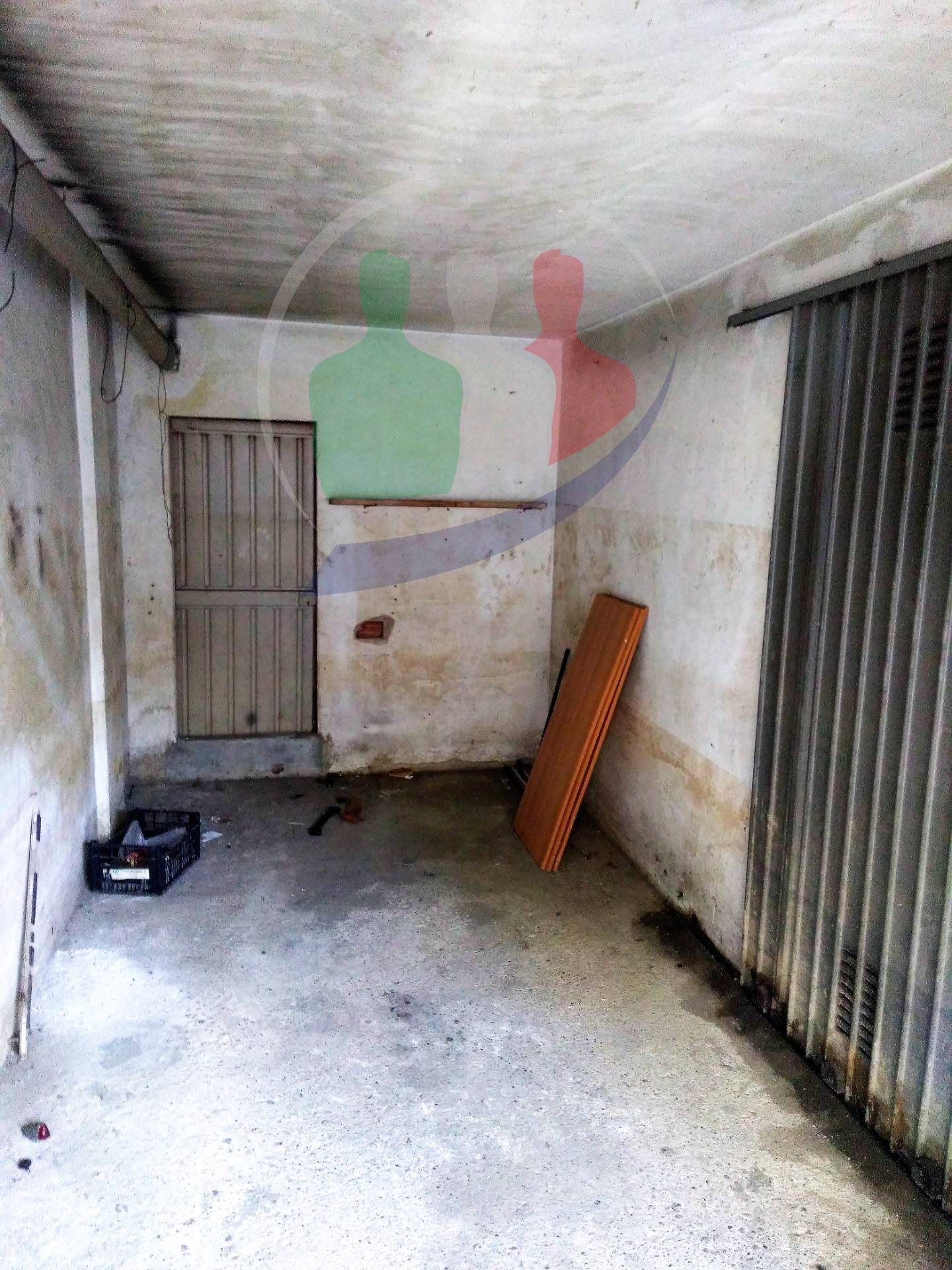 Box o garage in vendita a Moncalieri