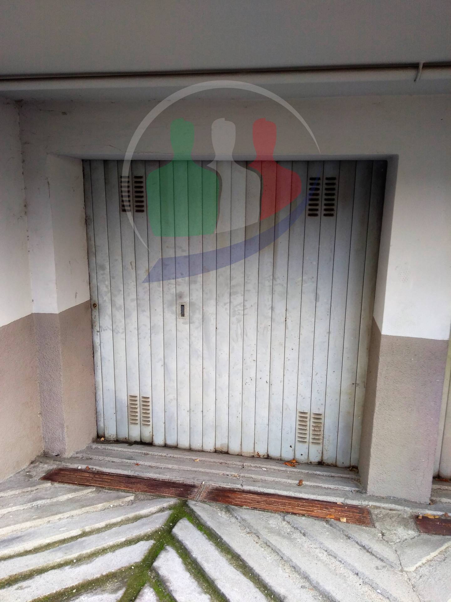 Box o garage in vendita a Moncalieri, San Pietro