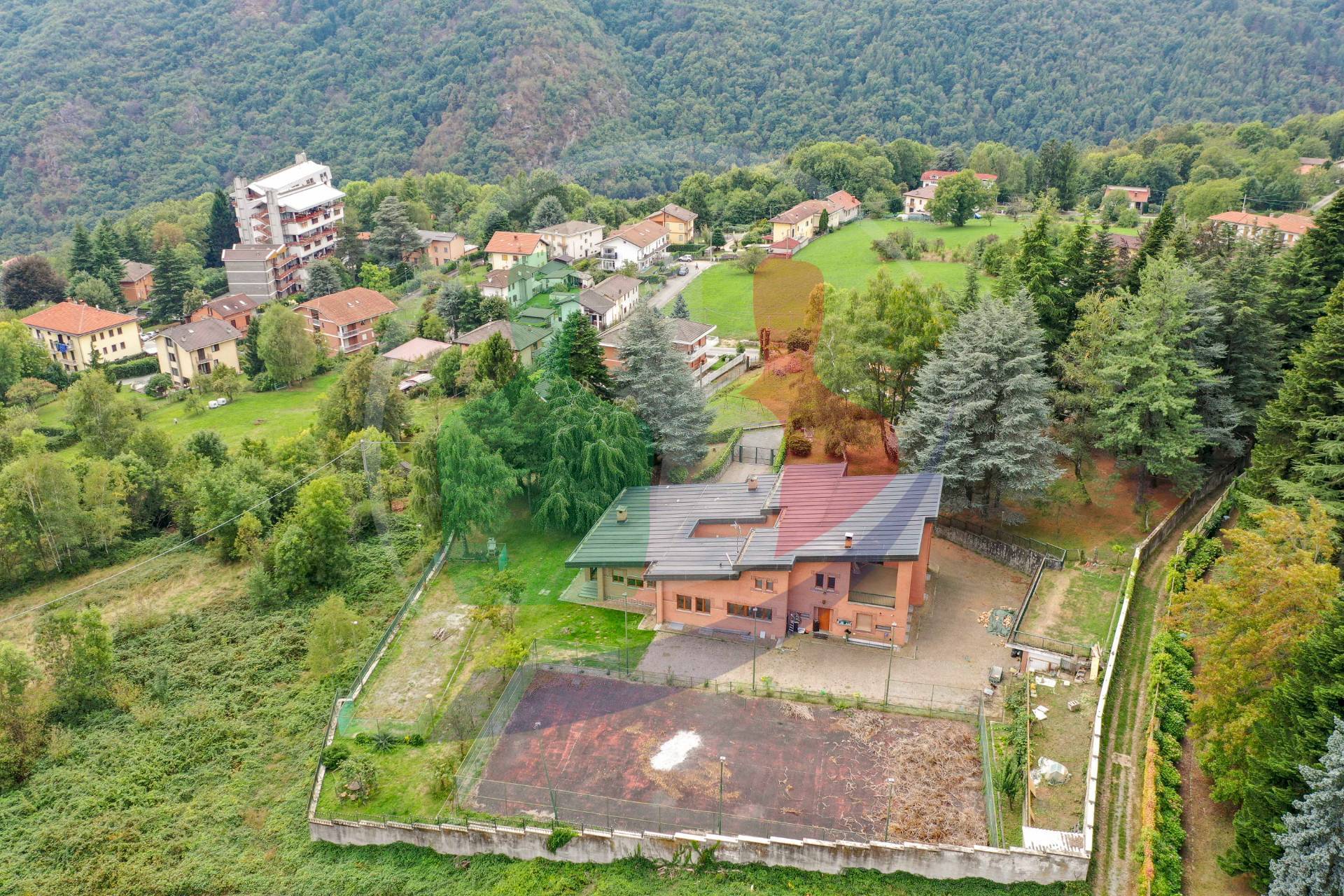 Villa in vendita a Coazze