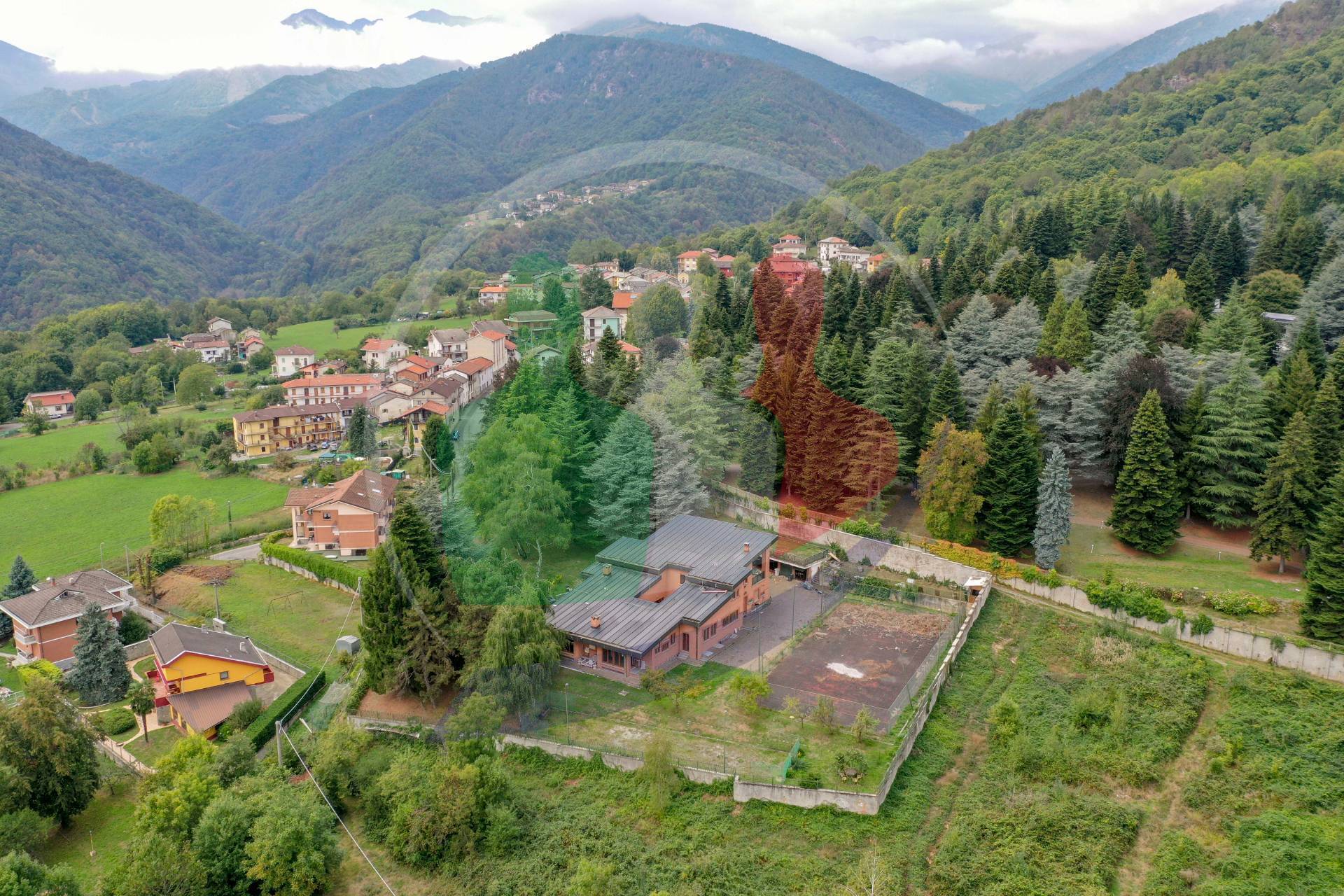 Villa in vendita a Coazze