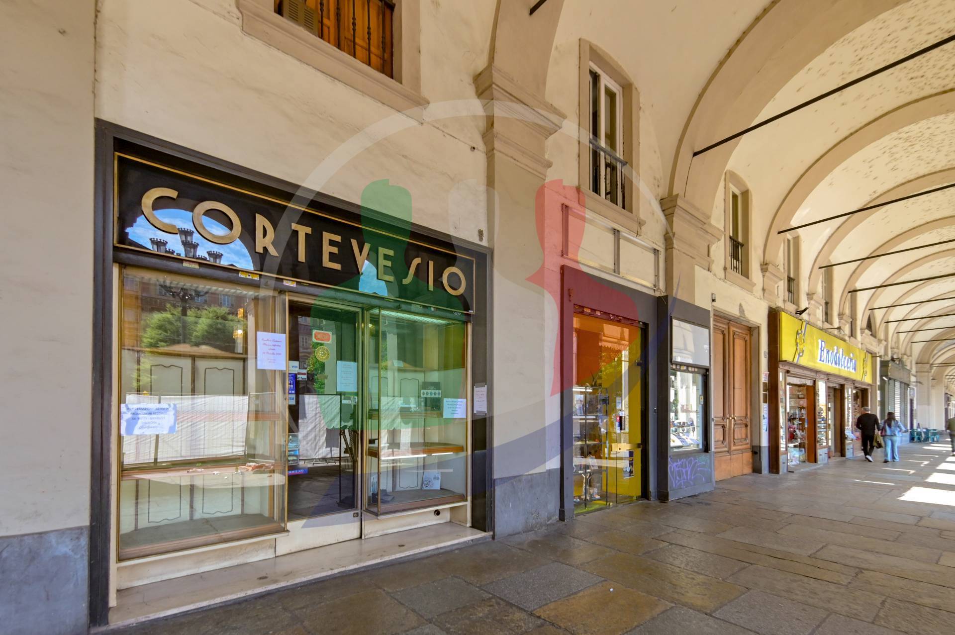 Negozio in vendita a Torino, Centro
