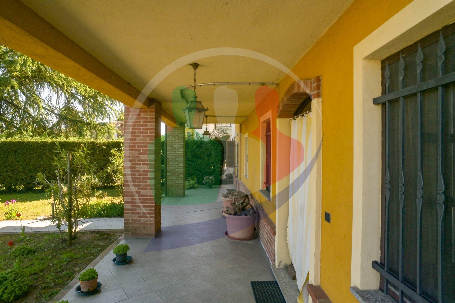 Cascina/Casale in vendita a Castelletto Merli, Guazzolo