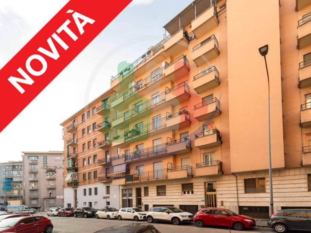 Appartamento in vendita a Torino, Valentino Italia 61 Nizza Millefonti