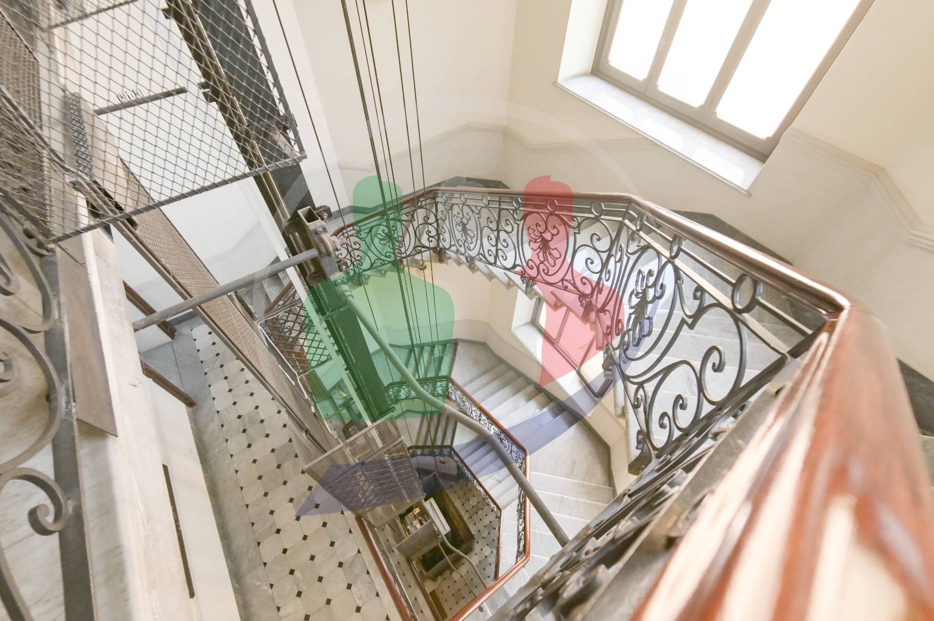 Appartamento in vendita a Torino, Centro