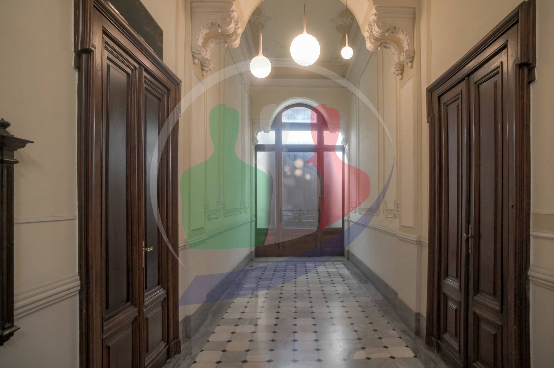 Appartamento in vendita a Torino, Centro