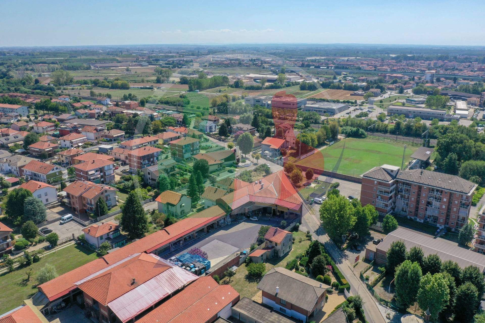 Capannone in vendita a Cambiano