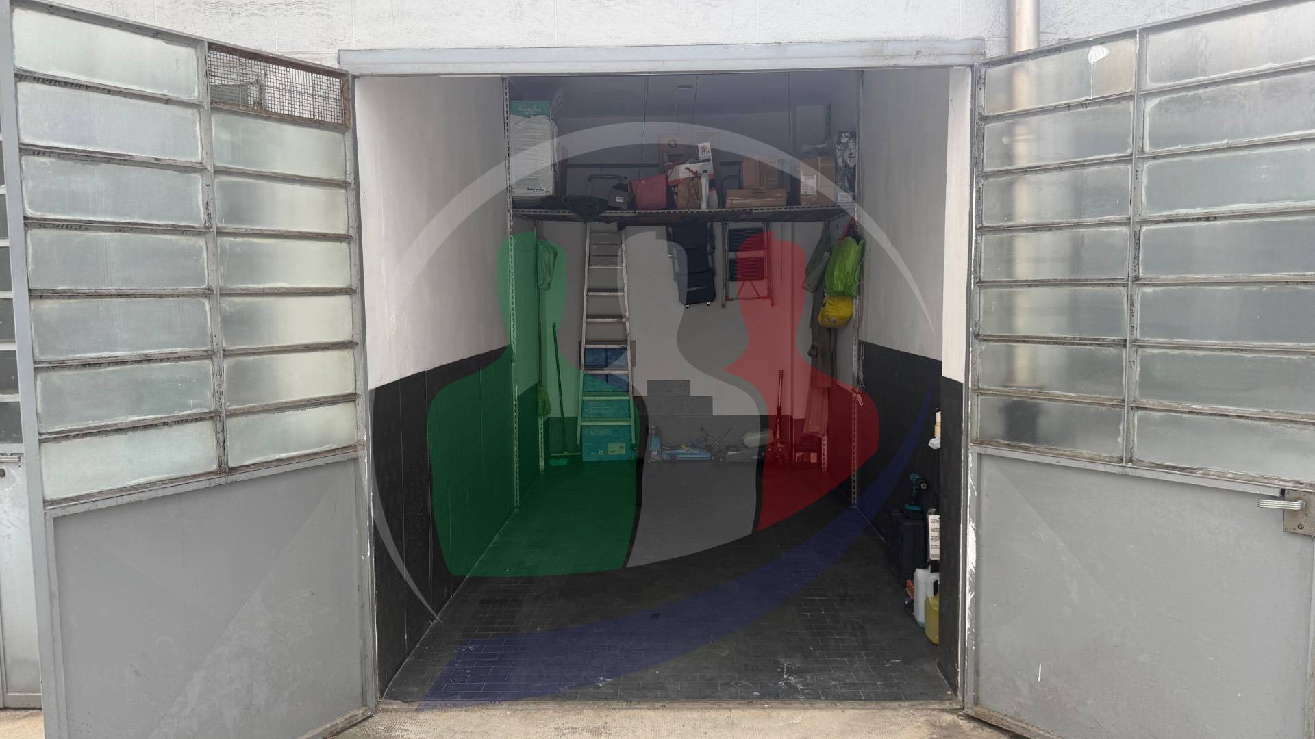 Box o garage in vendita a Moncalieri, San Pietro