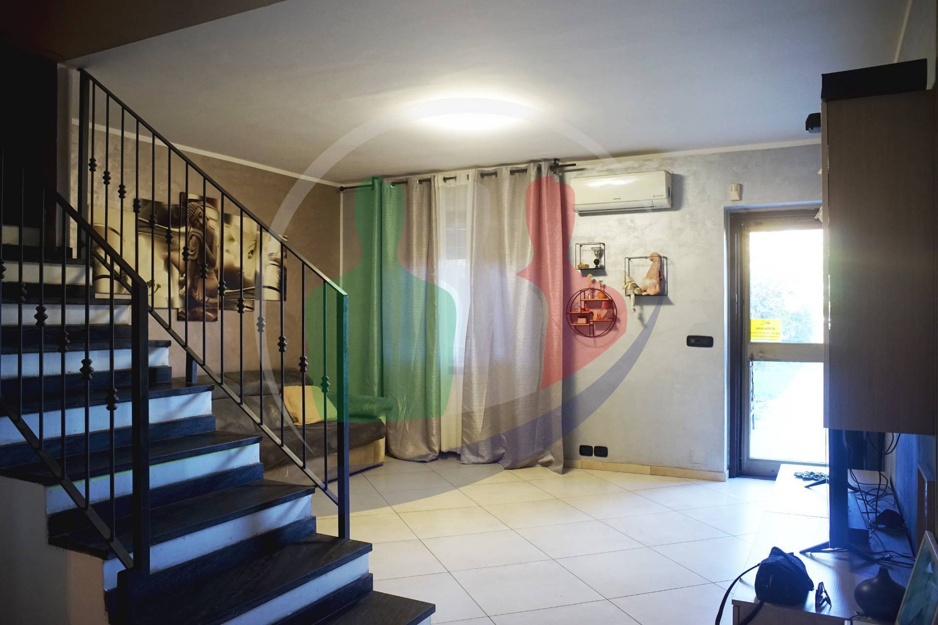 Villa in vendita a Moncalieri, Tetti Piatti