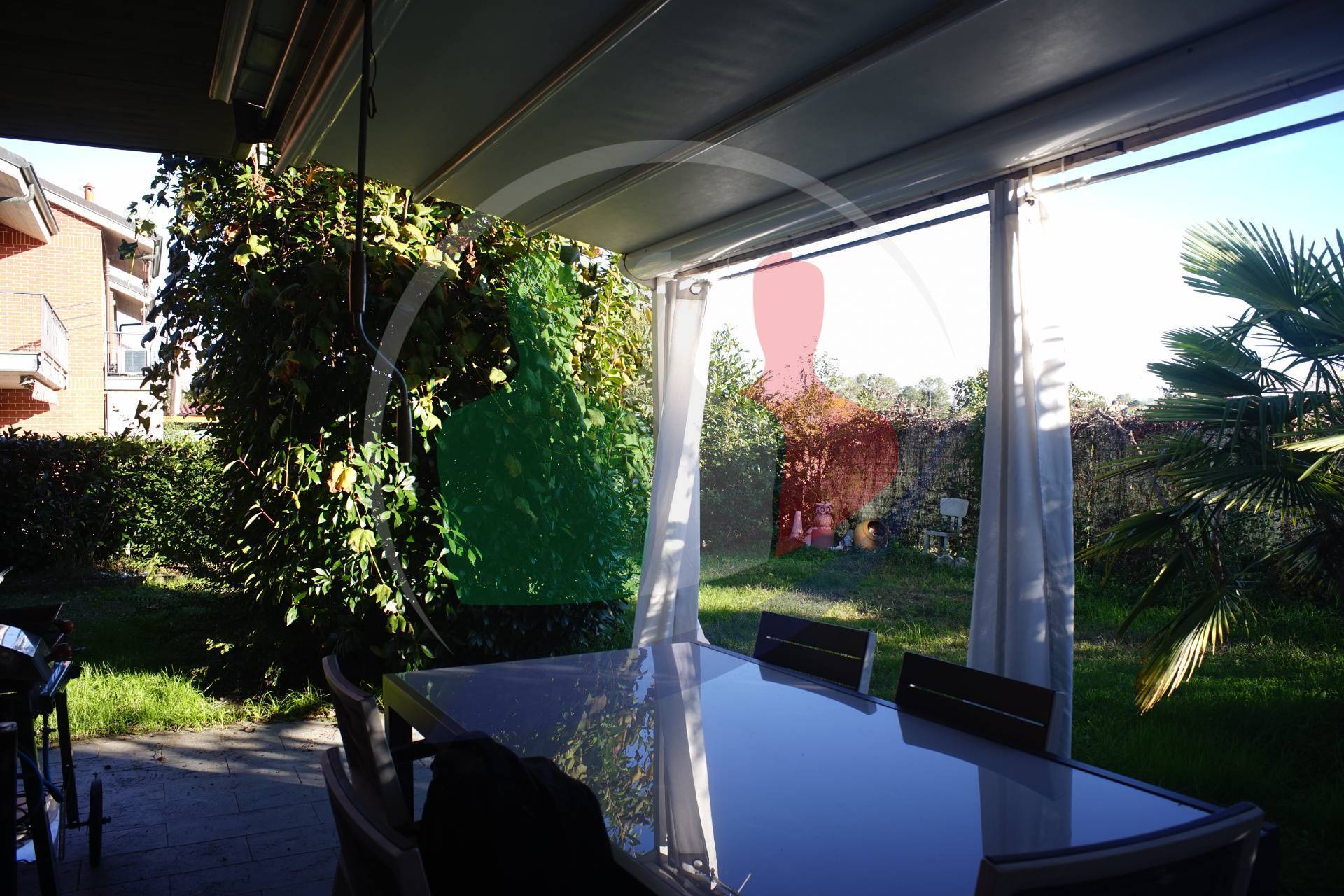 Villa in vendita a Moncalieri, Tetti Piatti
