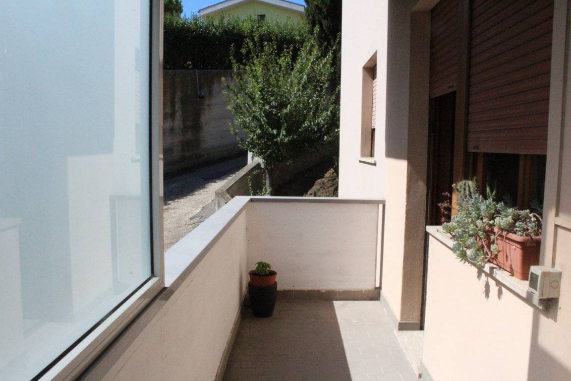 Appartamento in vendita a Cappelle sul Tavo