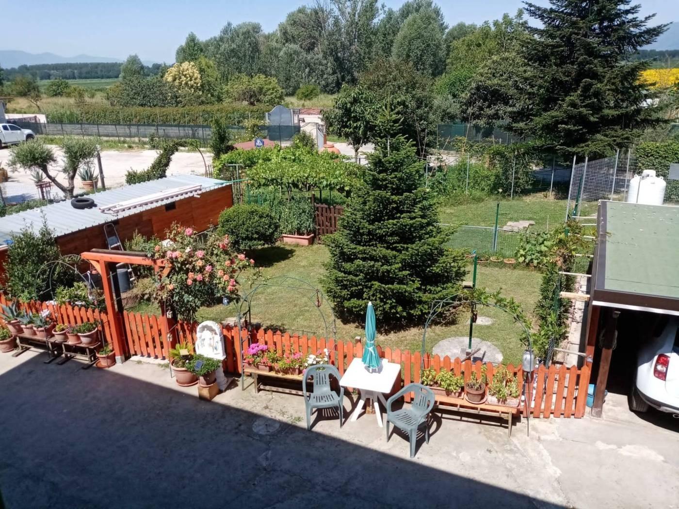 Casa indipendente con giardino a Monsummano Terme