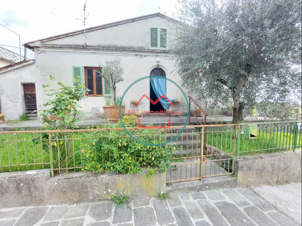 Casa indipendente con giardino, Uzzano santa lucia