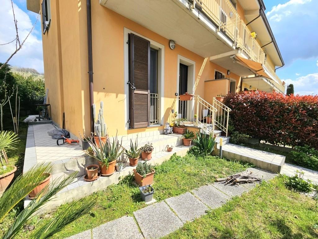 Villa con giardino, Pescia ponte all'abate