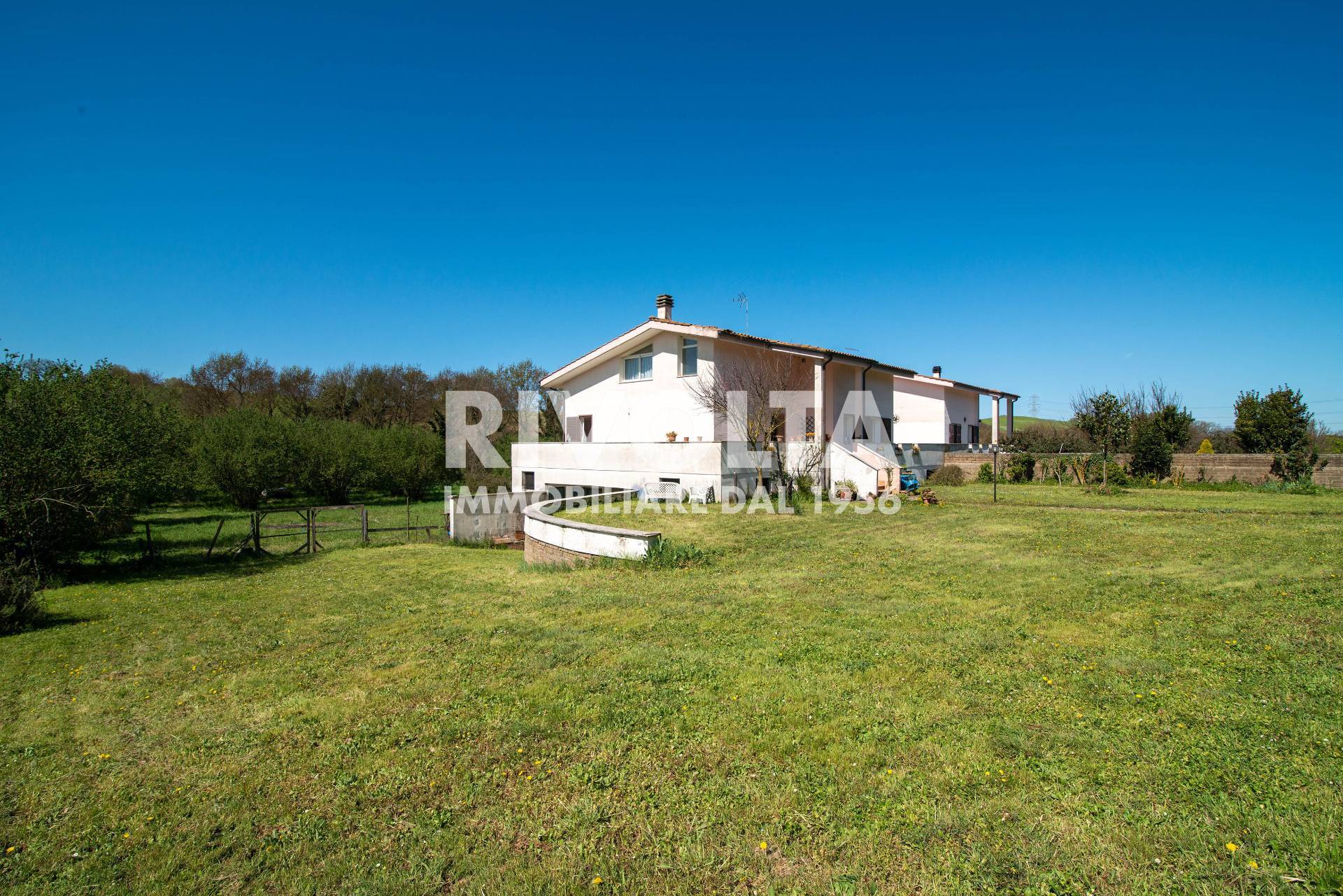Villa in vendita, Rignano Flaminio montelacro