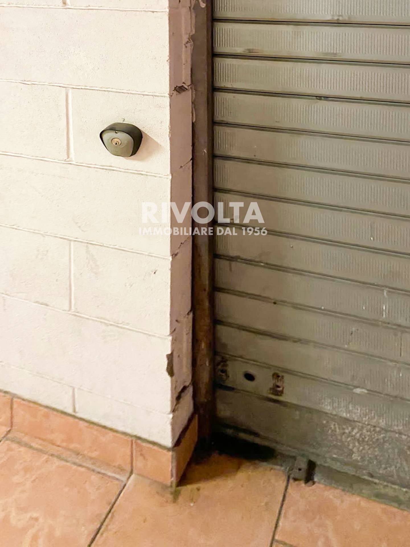 Box/Garage 19mq in vendita, Roma torvergata