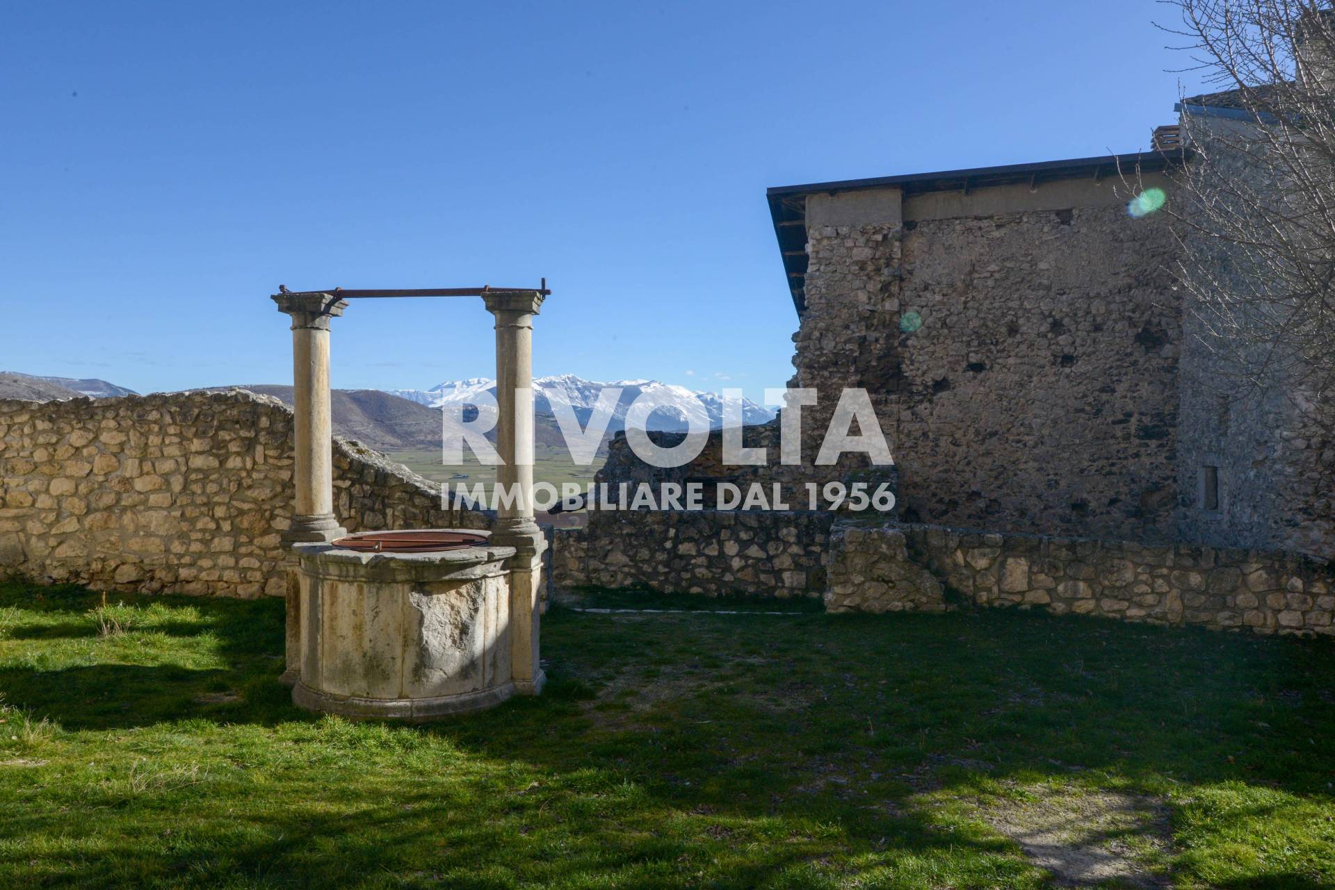 Appartamento in vendita a L'Aquila, Centro storico