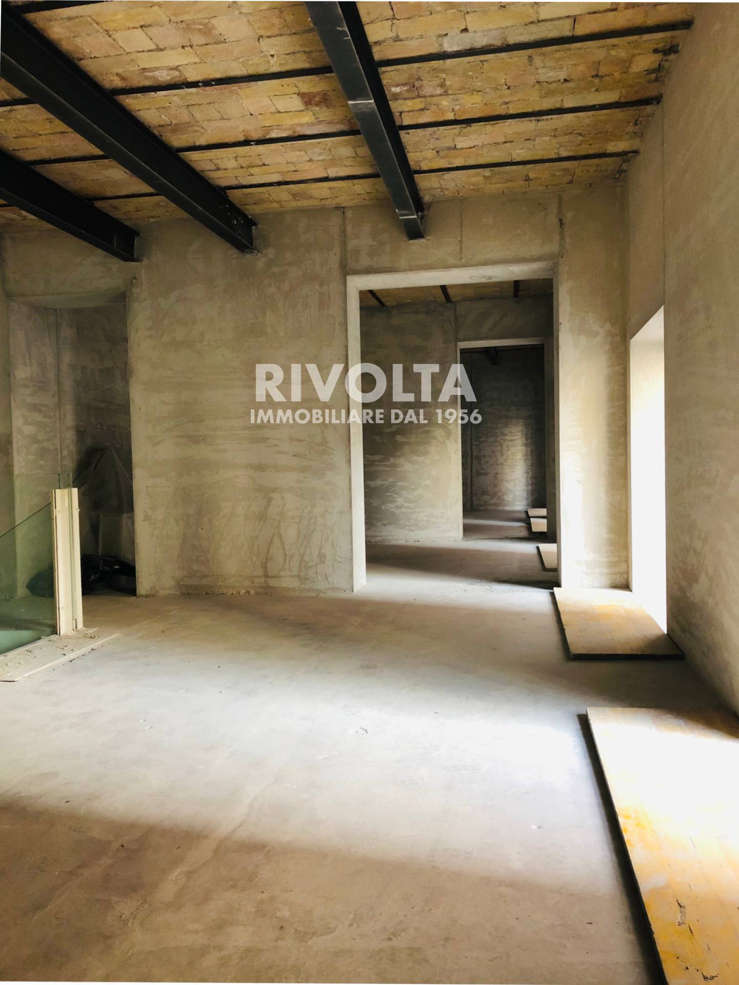 Locale commerciale in affitto a Roma, Parioli