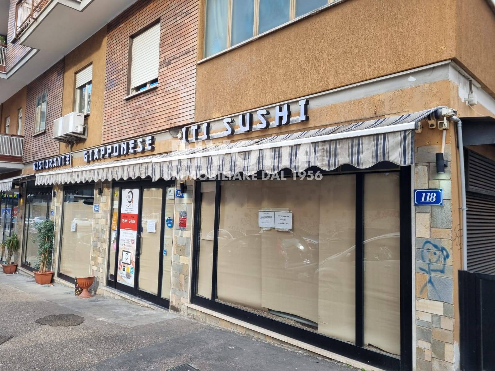 Locale commerciale in vendita a Roma, Monte Sacro