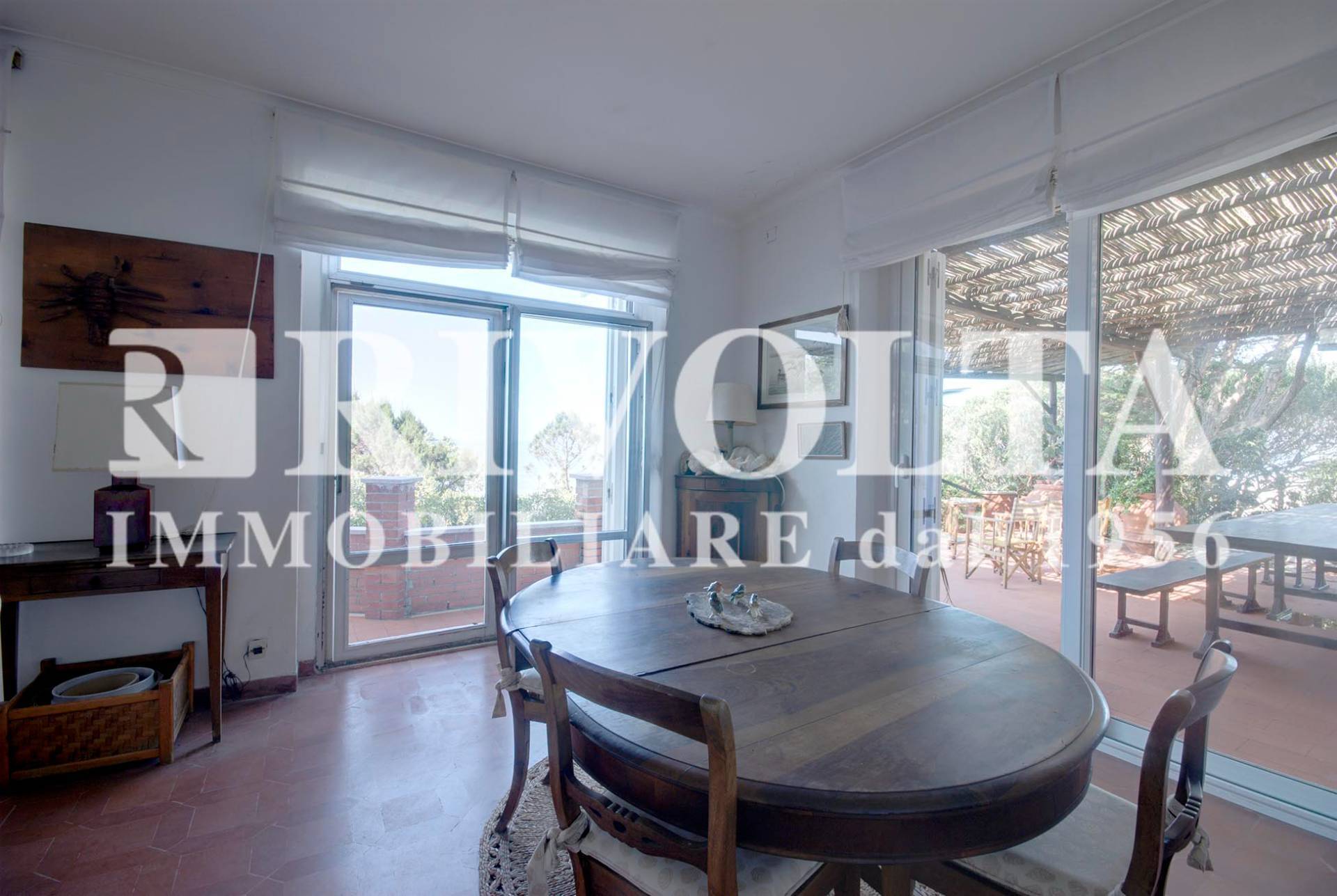 Villa in affitto a Sabaudia