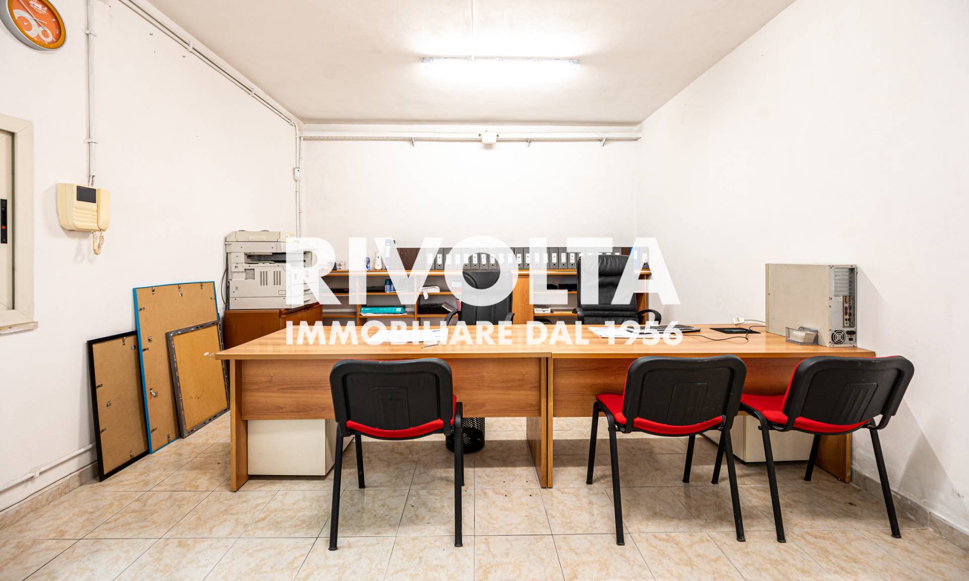 Locale commerciale in vendita a Roma, Pietralata