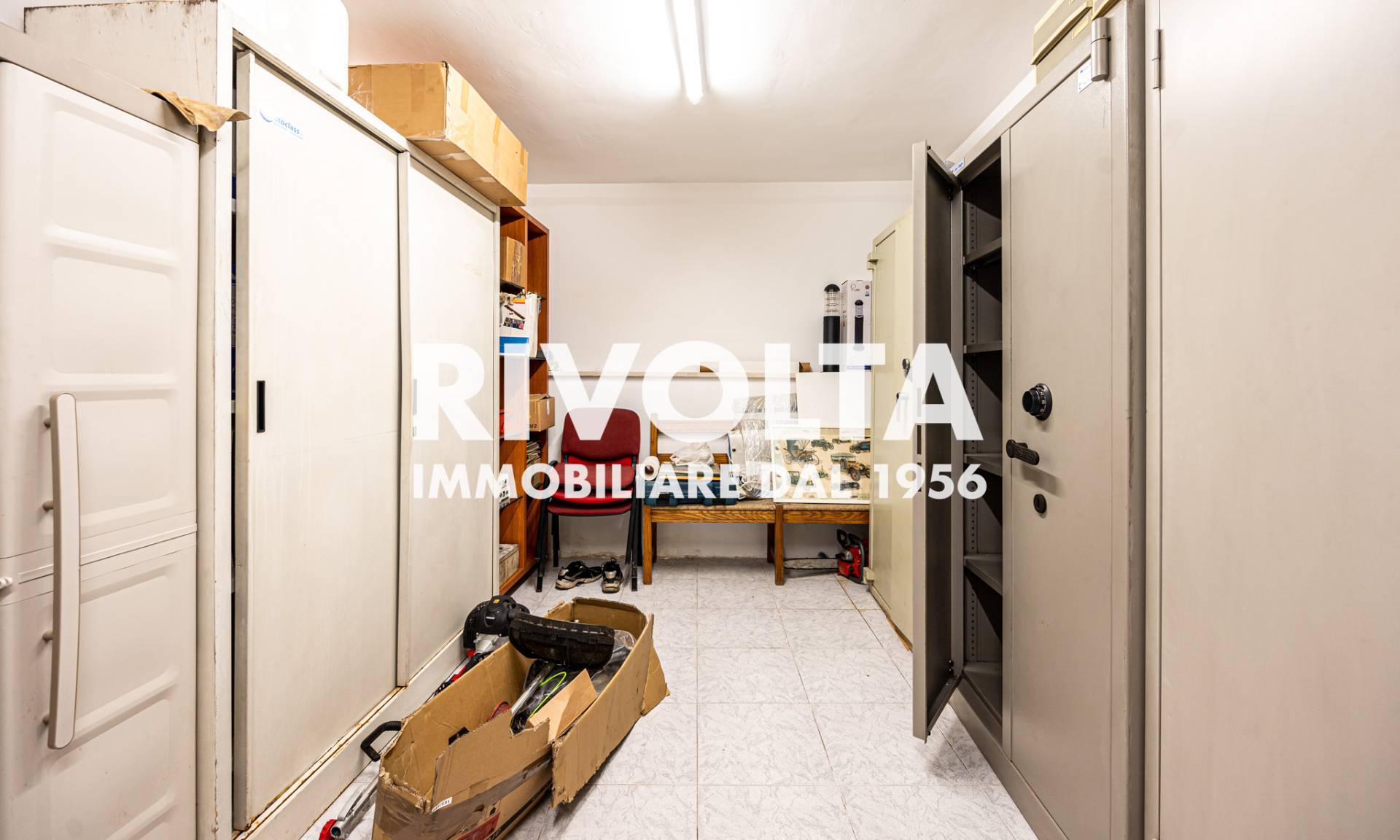 Locale commerciale in vendita a Roma, Pietralata