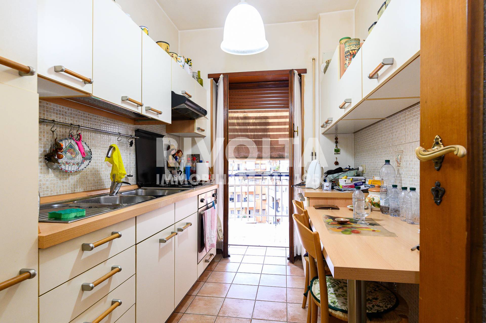 Appartamento in vendita a Roma, Appia Nuova