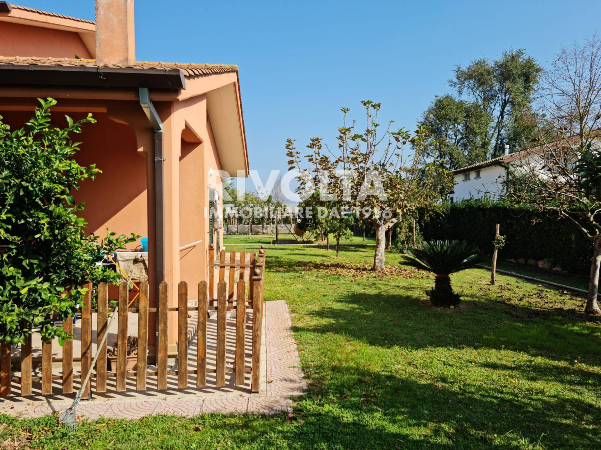 Villa in vendita a Sabaudia