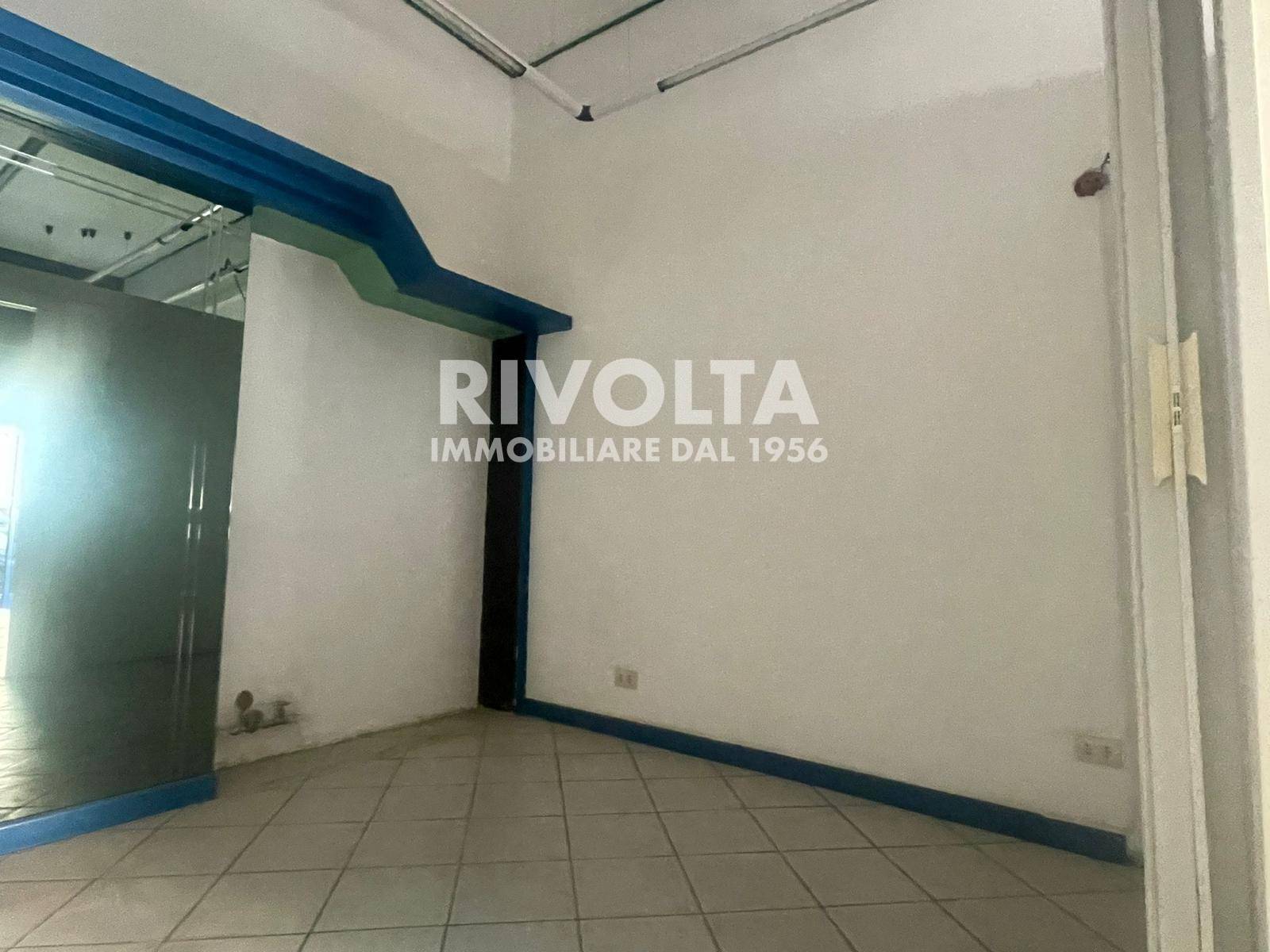 Locale commerciale in affitto a Roma, Fleming