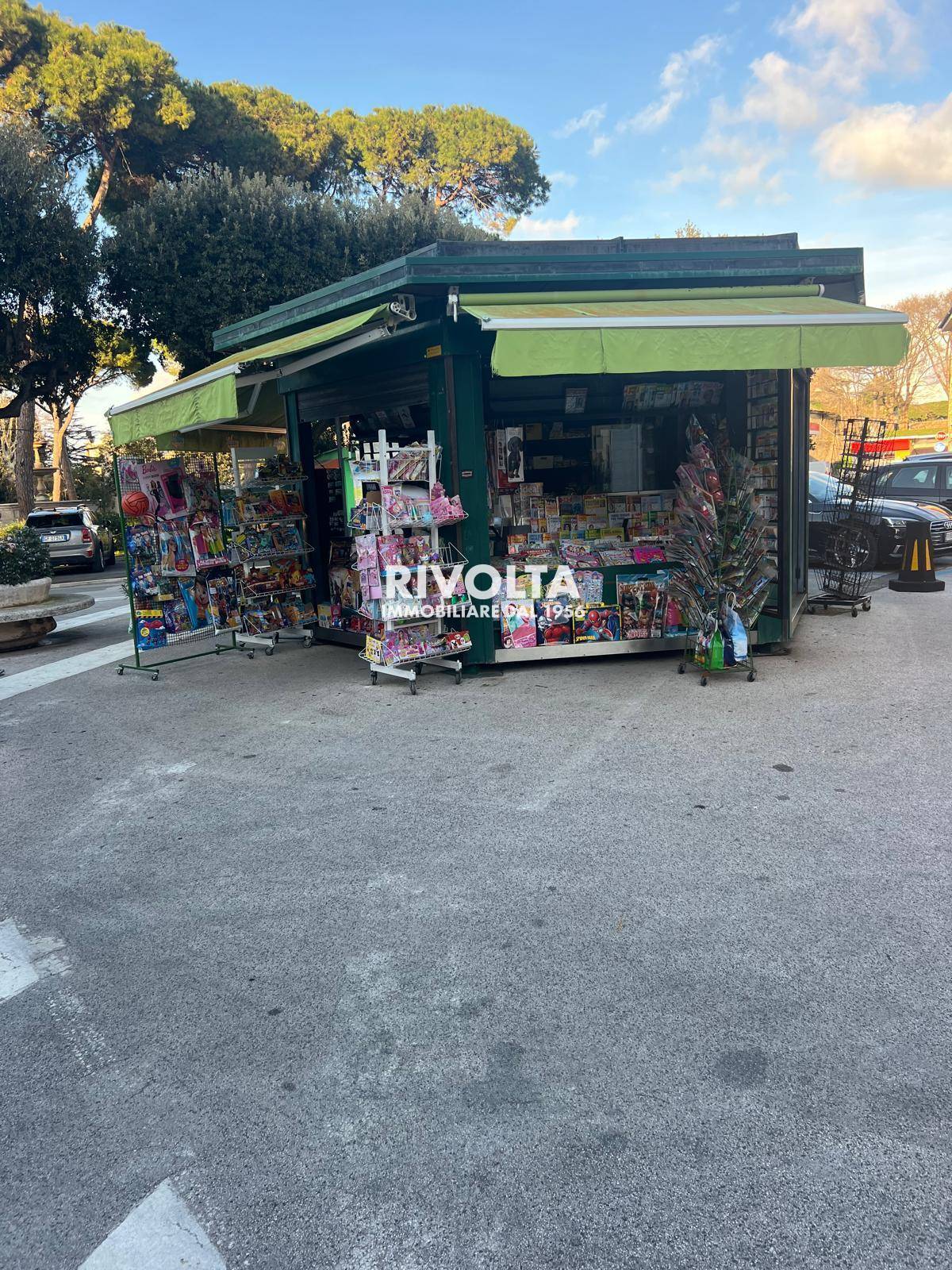 Locale commerciale in vendita a Orbetello