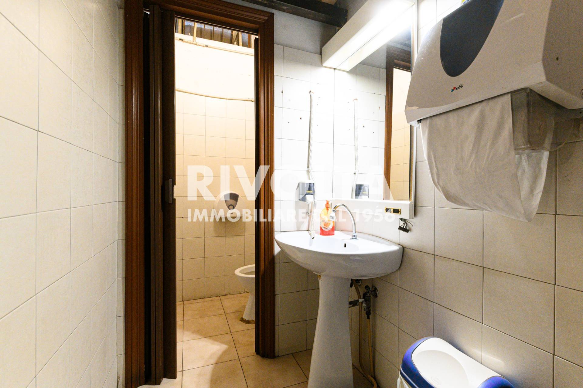 Attivit commerciale in vendita a Roma, Pineta Sacchetti