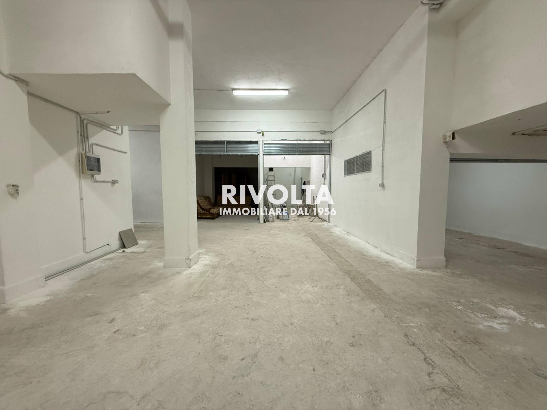 Box o garage in vendita a Roma