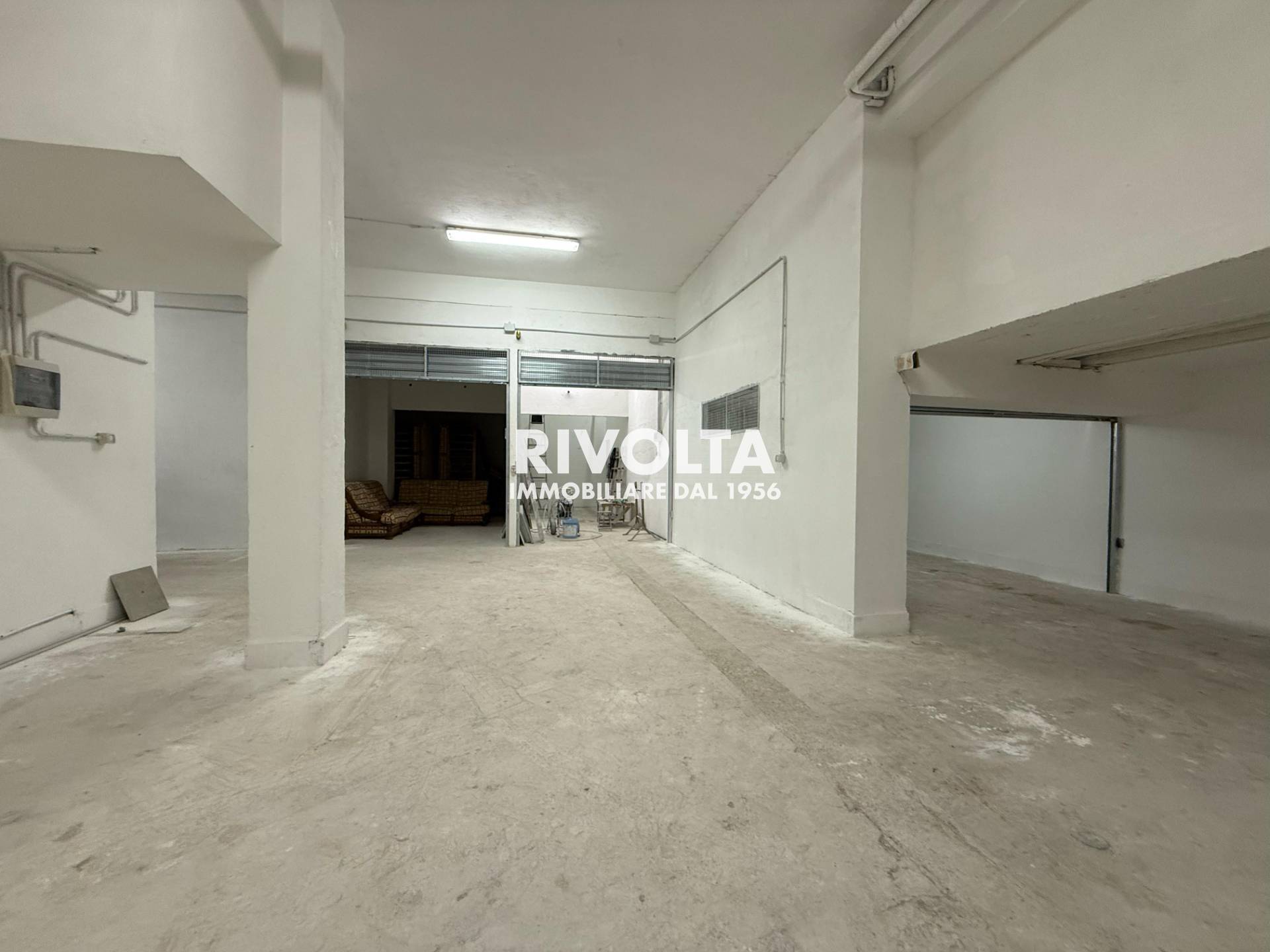 Box o garage in vendita a Roma