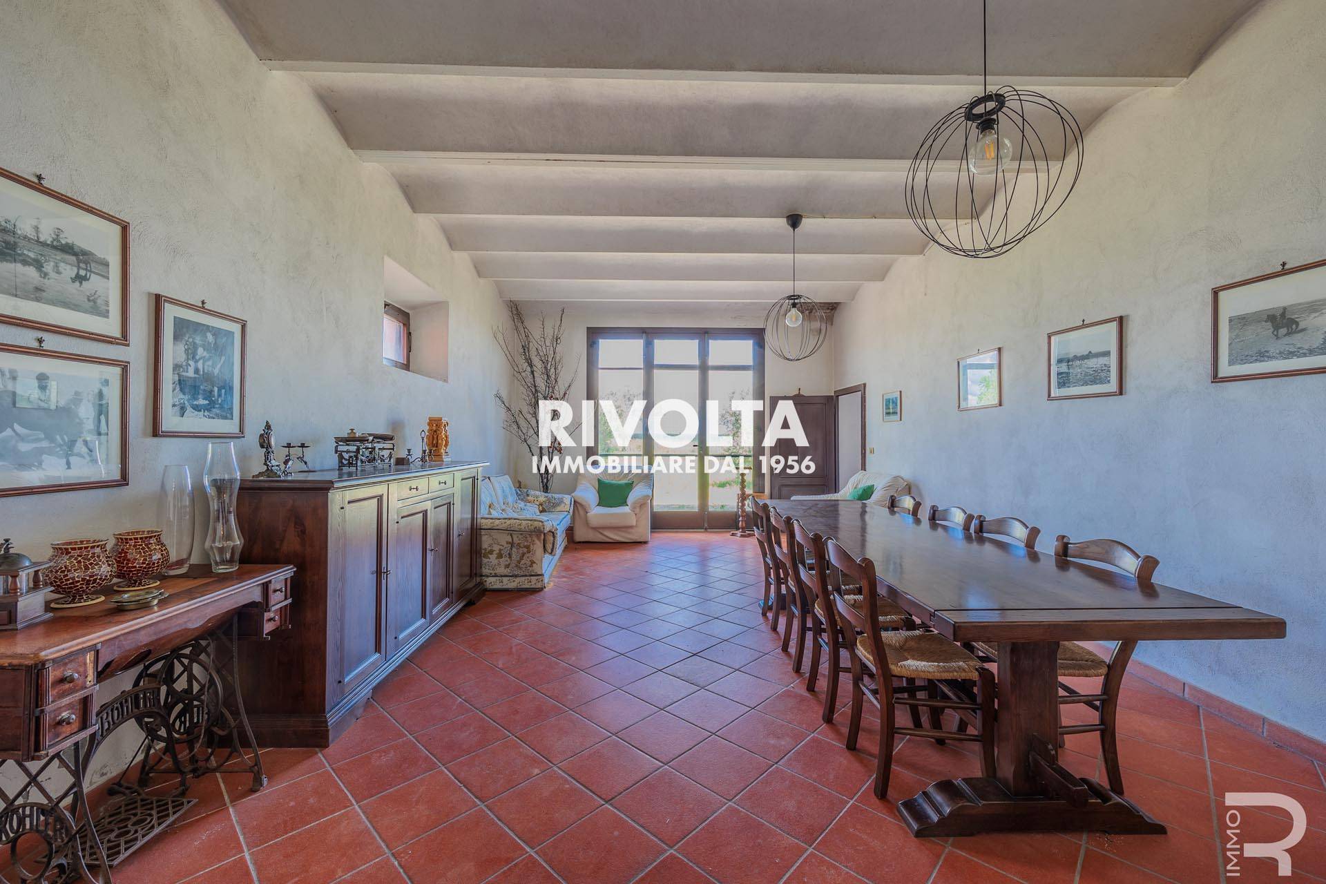 Rustico in vendita a Magliano in Toscana